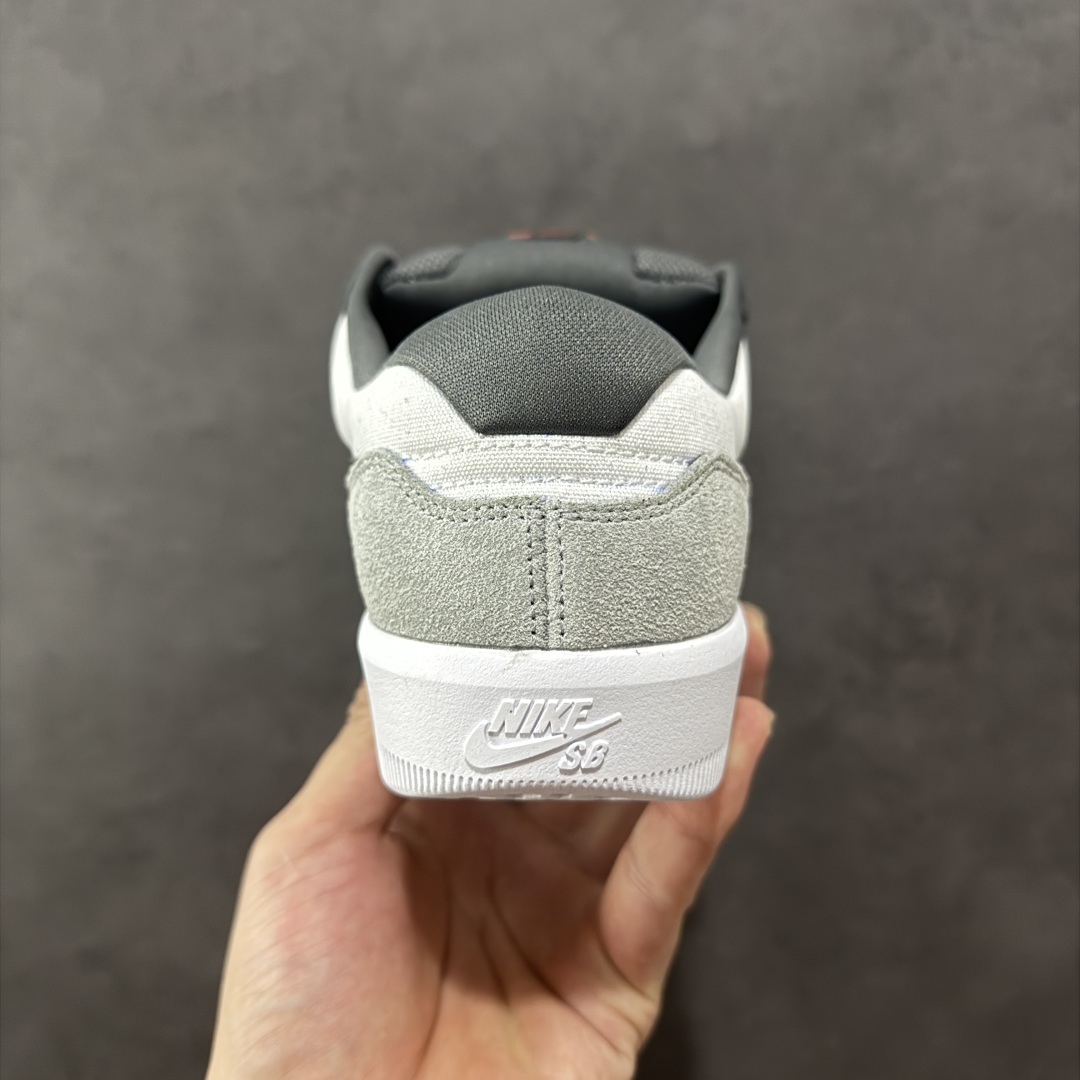 图片[4]-【纯原版】NK SB Force 58 Prml 空军58系列低帮休闲运动滑板板鞋 DV5477-001 市面最高版出货 区别市场通货便宜版本 质感细节 中底鞋垫都不一样 欢迎对比 鞋面由帆布和麂皮拼接 层次感丰富 搭配硫化外底 耐磨耐穿 鞋舌及中底后跟处饰有SB Logo 表明鞋款身份 采用包边设计 经久耐穿 硫化结构则有效提升灵活性 穿上这款全新推出的创意力作 助你耀动街头 尺码：36 36.5 37.5 38 38.5 39 40 40.5 41 42 42.5 43 44 45-选品中心