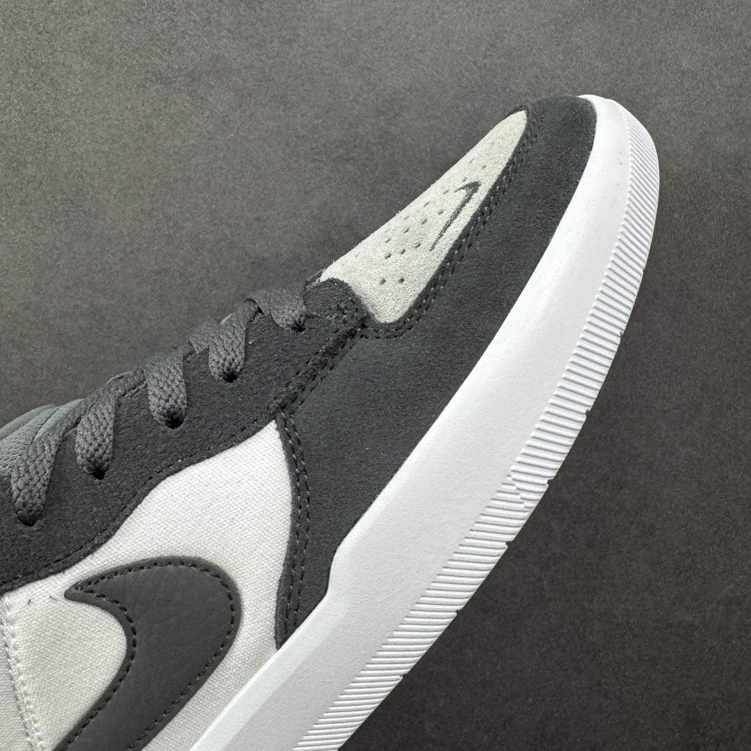 图片[5]-【纯原版】NK SB Force 58 Prml 空军58系列低帮休闲运动滑板板鞋 DV5477-001 市面最高版出货 区别市场通货便宜版本 质感细节 中底鞋垫都不一样 欢迎对比 鞋面由帆布和麂皮拼接 层次感丰富 搭配硫化外底 耐磨耐穿 鞋舌及中底后跟处饰有SB Logo 表明鞋款身份 采用包边设计 经久耐穿 硫化结构则有效提升灵活性 穿上这款全新推出的创意力作 助你耀动街头 尺码：36 36.5 37.5 38 38.5 39 40 40.5 41 42 42.5 43 44 45-选品中心