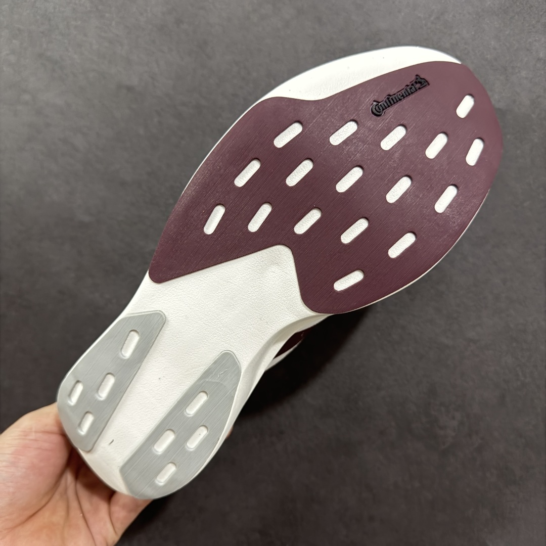 图片[9]-【公司级】Adidas Adizero Evo SL 阿迪超轻透气缓震跑鞋  整体外观造型与adiZero Adios Pro EVO 1非常相似 中底配置方面搭载全掌Lightstrike Pro 鞋面采用透气网面示人 契合日常训练鞋的定位 更加耐用 外底给到了马牌橡胶 及上代竞速旗舰adidas Adizero Adios Pro 3区域分布 货号： JQ4566  尺码：36 36.5 37 38 38.5 39 40 40.5 41 42 42.5 43 44 44.5 45-选品中心