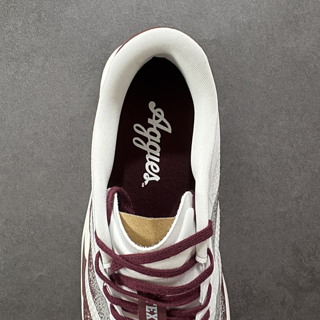 图片[7]-【公司级】Adidas Adizero Evo SL 阿迪超轻透气缓震跑鞋  整体外观造型与adiZero Adios Pro EVO 1非常相似 中底配置方面搭载全掌Lightstrike Pro 鞋面采用透气网面示人 契合日常训练鞋的定位 更加耐用 外底给到了马牌橡胶 及上代竞速旗舰adidas Adizero Adios Pro 3区域分布 货号： JQ4566  尺码：36 36.5 37 38 38.5 39 40 40.5 41 42 42.5 43 44 44.5 45-选品中心