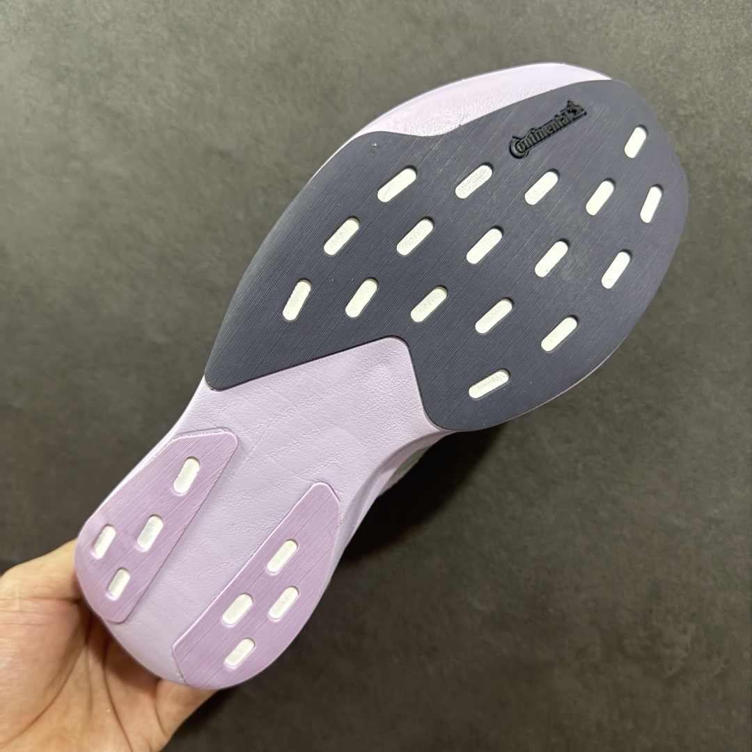 图片[9]-【公司级】Adidas Adizero Evo SL 阿迪超轻透气缓震跑鞋  整体外观造型与adiZero Adios Pro EVO 1非常相似 中底配置方面搭载全掌Lightstrike Pro 鞋面采用透气网面示人 契合日常训练鞋的定位 更加耐用 外底给到了马牌橡胶 及上代竞速旗舰adidas Adizero Adios Pro 3区域分布 货号： JS4447  尺码：36 36.5 37 38 38.5 39 40 40.5 41 42 42.5 43 44 44.5 45-选品中心