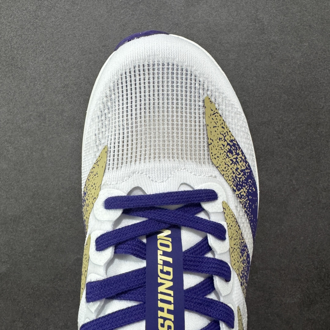 图片[8]-【公司级】Adidas Adizero Evo SL 阿迪超轻透气缓震跑鞋  整体外观造型与adiZero Adios Pro EVO 1非常相似 中底配置方面搭载全掌Lightstrike Pro 鞋面采用透气网面示人 契合日常训练鞋的定位 更加耐用 外底给到了马牌橡胶 及上代竞速旗舰adidas Adizero Adios Pro 3区域分布 货号： JQ4578  尺码：36 36.5 37 38 38.5 39 40 40.5 41 42 42.5 43 44 44.5 45-选品中心