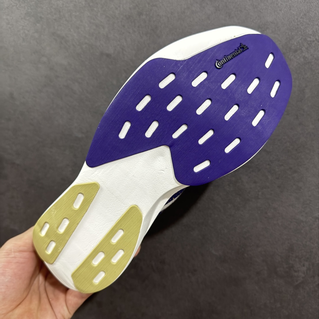 图片[9]-【公司级】Adidas Adizero Evo SL 阿迪超轻透气缓震跑鞋  整体外观造型与adiZero Adios Pro EVO 1非常相似 中底配置方面搭载全掌Lightstrike Pro 鞋面采用透气网面示人 契合日常训练鞋的定位 更加耐用 外底给到了马牌橡胶 及上代竞速旗舰adidas Adizero Adios Pro 3区域分布 货号： JQ4578  尺码：36 36.5 37 38 38.5 39 40 40.5 41 42 42.5 43 44 44.5 45-选品中心