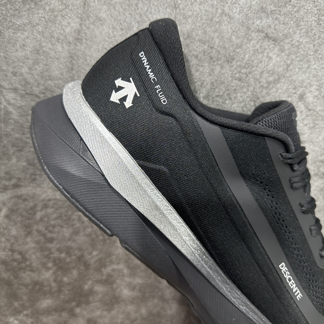 图片[7]-【公司级】DESCENTE DYNAMIC FLUID迪桑特轻盈缓震透气鞋面时尚休闲运动男子越野跑鞋 官方同步上架适合技术路线单日徒步穿着 aeriosflgtx鞋受到长途野外跑步鞋的启发 适合在变化的地形上进行快速轻快的徒步旅行穿着，舒适而有支撑性，使您充满信心。该设计与脚部融为一体，可最大限度地减少摩擦 尺码： 36-45-选品中心