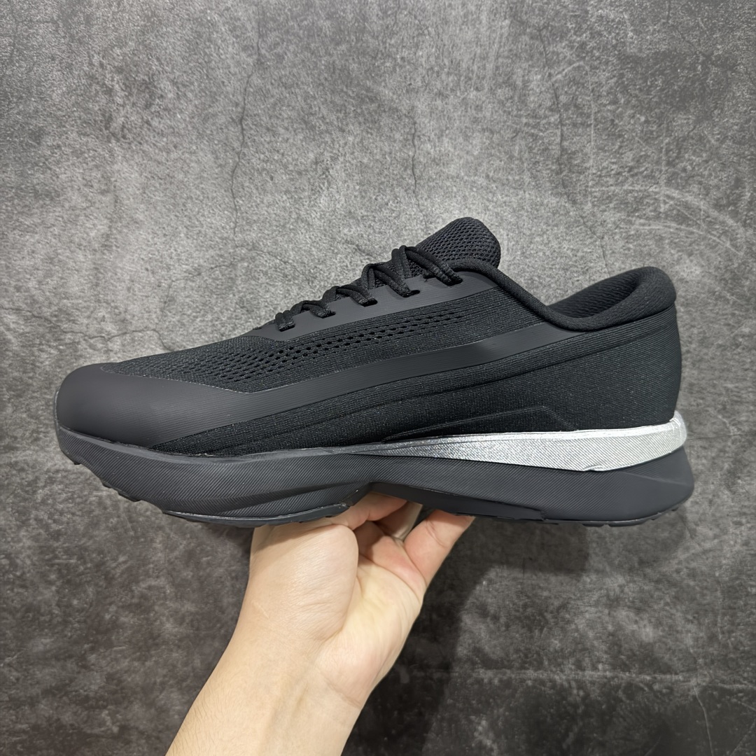 图片[2]-【公司级】DESCENTE DYNAMIC FLUID迪桑特轻盈缓震透气鞋面时尚休闲运动男子越野跑鞋 官方同步上架适合技术路线单日徒步穿着 aeriosflgtx鞋受到长途野外跑步鞋的启发 适合在变化的地形上进行快速轻快的徒步旅行穿着，舒适而有支撑性，使您充满信心。该设计与脚部融为一体，可最大限度地减少摩擦 尺码： 36-45-选品中心