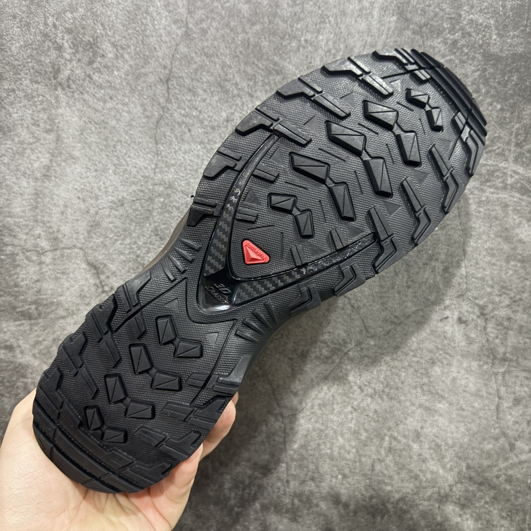 图片[9]-【666版本】SALOMON萨洛蒙XA PRO AMPHIB舒适柔软 透气耐磨 溯溪鞋 男女同款 咖啡色 棕色 纯原外贸平台特供订单 耗时半年巨作 #全套原纸板楦头开发 #原厂特供网布配套加持 #确保原汁原味 完美呈现版型 #原档数据独家私模五层组合大底 #男女鞋同步官方开发至46 #原装Ortholite轻量化鞋垫 #中底布带钢印编号 原厂TPU锁扣 #进口港宝加持 后跟自然饱满 还原公司包裹性 #鞋面采用SENSIFT贴合技术 #全方位贴合包裹脚型 #鞋跟部鞋底牵引设计 #提供强大的抓地性能 #更适应野外崎岖不平的道路 #其3D ADVANCED CHASSIS底盘 材料轻量大化 钉齿设计更具稳定性 防护性 #鞋底易磨损区运用CONTAGRIP高耐磨材料 应对城市硬质路面长距离跑考验 货号：478040 尺码：36 36.5 37.5 38 38.5 39 40 40.5 41 42 42.5 43 44 45 46-选品中心