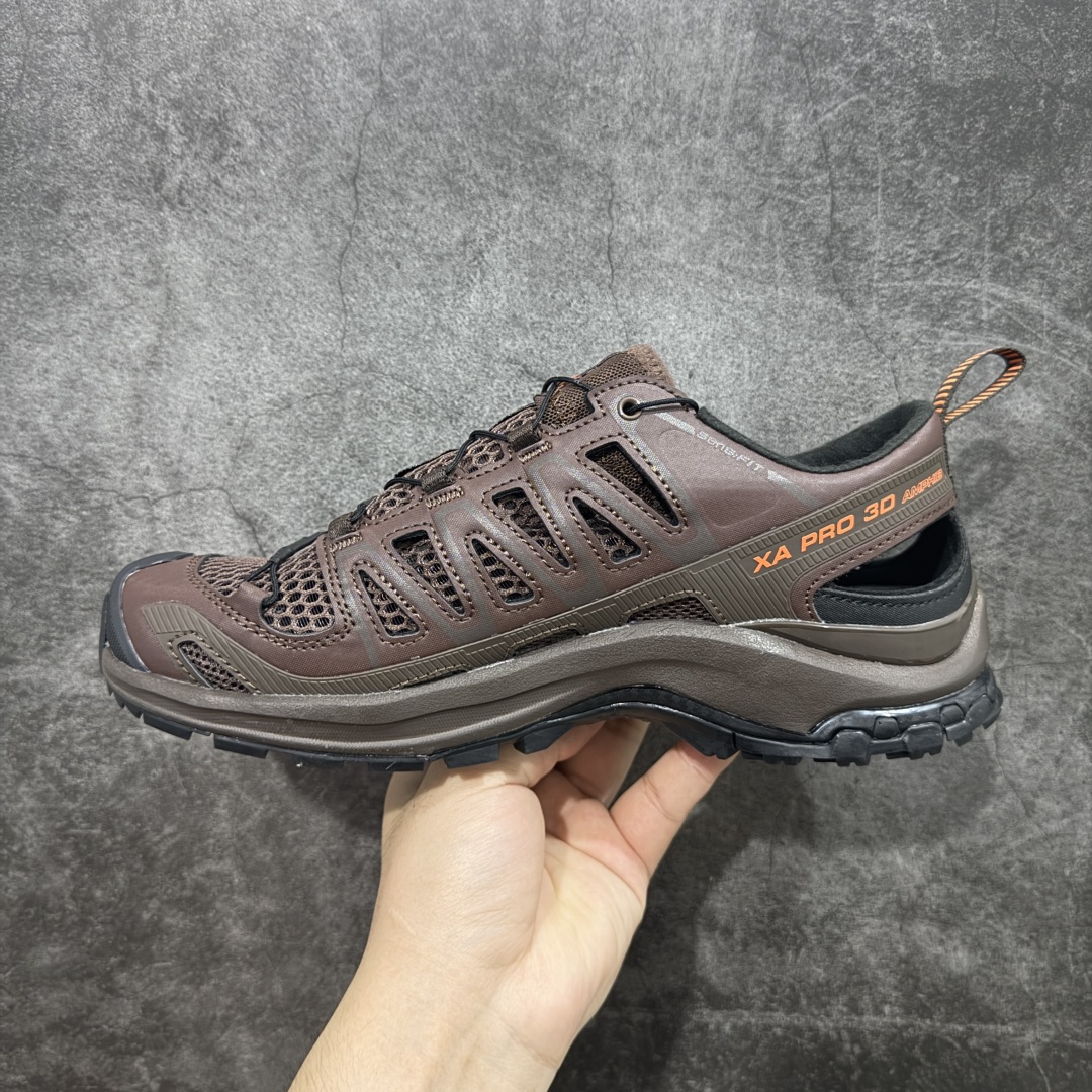 图片[2]-【666版本】SALOMON萨洛蒙XA PRO AMPHIB舒适柔软 透气耐磨 溯溪鞋 男女同款 咖啡色 棕色 纯原外贸平台特供订单 耗时半年巨作 #全套原纸板楦头开发 #原厂特供网布配套加持 #确保原汁原味 完美呈现版型 #原档数据独家私模五层组合大底 #男女鞋同步官方开发至46 #原装Ortholite轻量化鞋垫 #中底布带钢印编号 原厂TPU锁扣 #进口港宝加持 后跟自然饱满 还原公司包裹性 #鞋面采用SENSIFT贴合技术 #全方位贴合包裹脚型 #鞋跟部鞋底牵引设计 #提供强大的抓地性能 #更适应野外崎岖不平的道路 #其3D ADVANCED CHASSIS底盘 材料轻量大化 钉齿设计更具稳定性 防护性 #鞋底易磨损区运用CONTAGRIP高耐磨材料 应对城市硬质路面长距离跑考验 货号：478040 尺码：36 36.5 37.5 38 38.5 39 40 40.5 41 42 42.5 43 44 45 46-选品中心