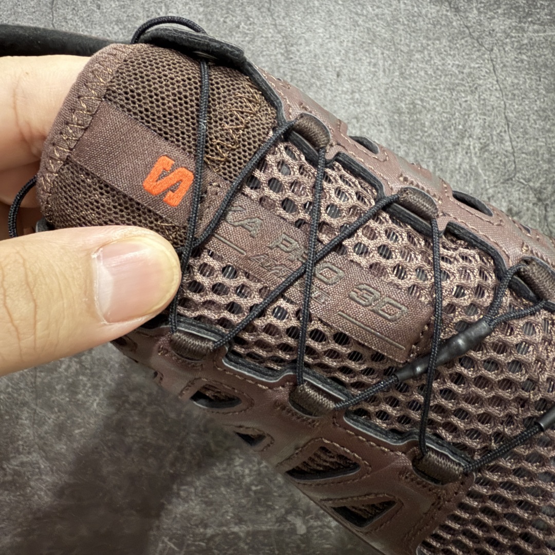 图片[6]-【666版本】SALOMON萨洛蒙XA PRO AMPHIB舒适柔软 透气耐磨 溯溪鞋 男女同款 咖啡色 棕色 纯原外贸平台特供订单 耗时半年巨作 #全套原纸板楦头开发 #原厂特供网布配套加持 #确保原汁原味 完美呈现版型 #原档数据独家私模五层组合大底 #男女鞋同步官方开发至46 #原装Ortholite轻量化鞋垫 #中底布带钢印编号 原厂TPU锁扣 #进口港宝加持 后跟自然饱满 还原公司包裹性 #鞋面采用SENSIFT贴合技术 #全方位贴合包裹脚型 #鞋跟部鞋底牵引设计 #提供强大的抓地性能 #更适应野外崎岖不平的道路 #其3D ADVANCED CHASSIS底盘 材料轻量大化 钉齿设计更具稳定性 防护性 #鞋底易磨损区运用CONTAGRIP高耐磨材料 应对城市硬质路面长距离跑考验 货号：478040 尺码：36 36.5 37.5 38 38.5 39 40 40.5 41 42 42.5 43 44 45 46-选品中心