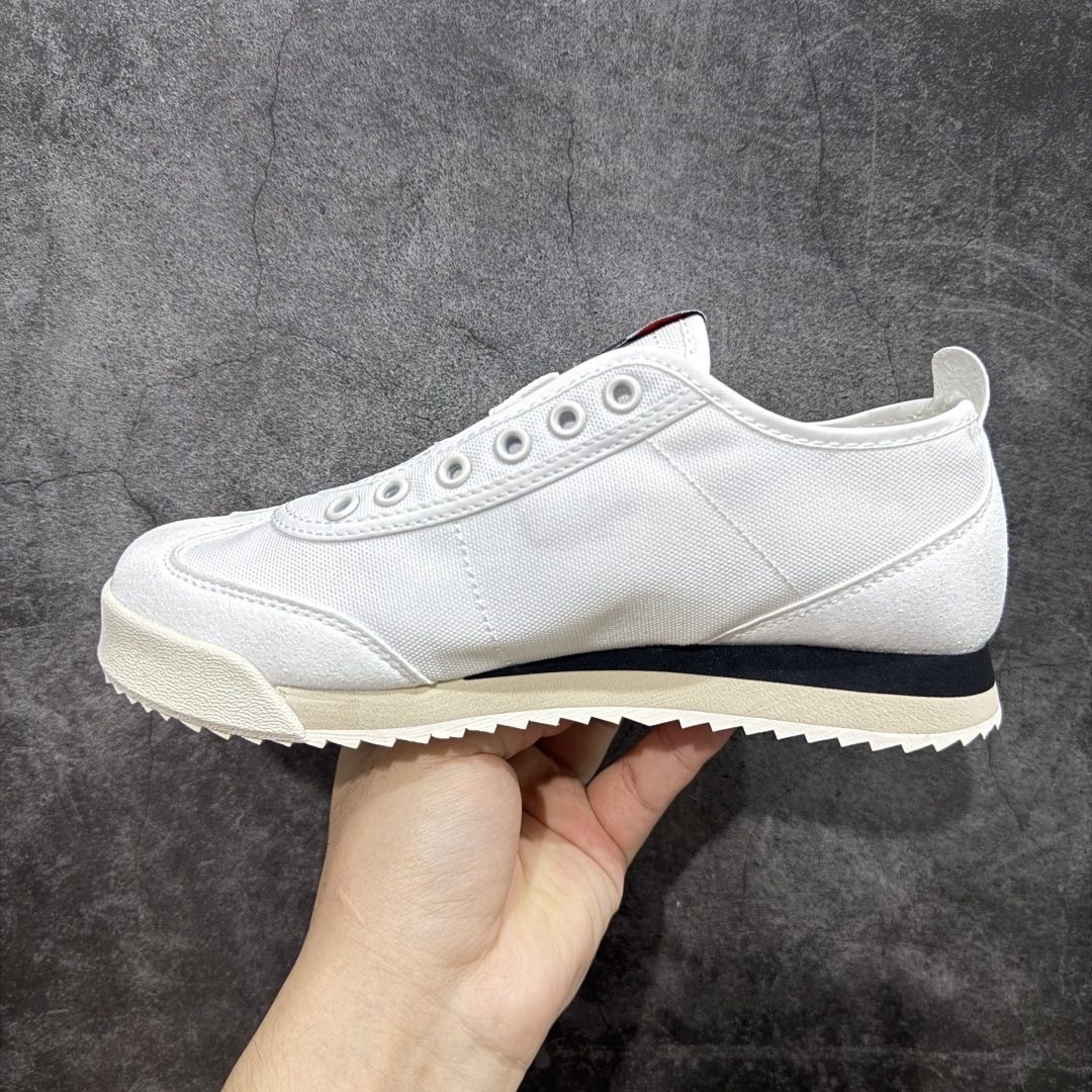 图片[2]-【纯原M版】DESCENTE CHRON 迪桑特 帆布一脚蹬 复古透气休闲鞋 轻松方便的一脚蹬设计 搭配轻质弹性鞋底 脚感舒适 简洁的帆布鞋面设计适用于多场景穿搭 适合技术路线单日徒步穿着， 舒适而有支撑性，使您充满信心 尺码：36-44（半）-选品中心