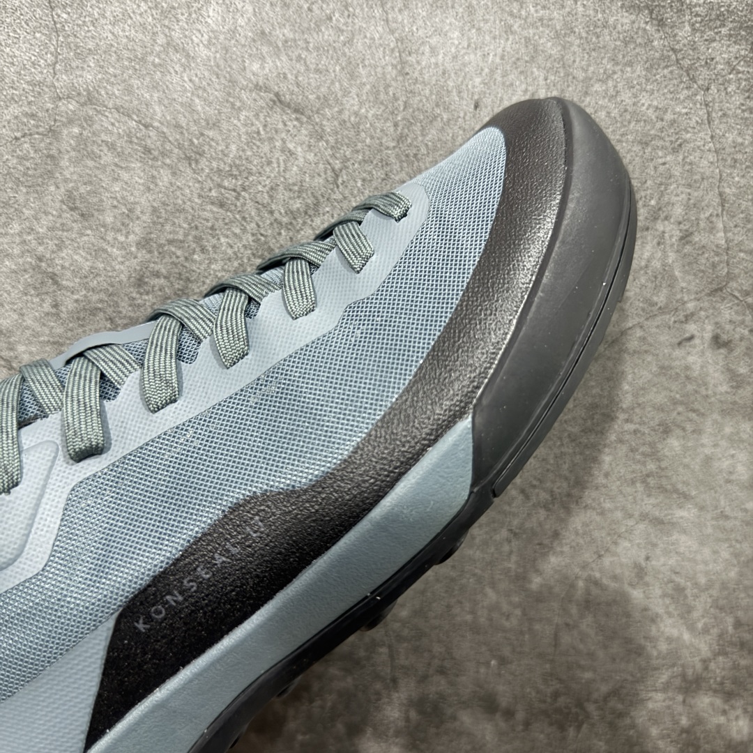 图片[6]-【公司级】ARC‘TERYX始祖鸟 KONSEAL LT 轻量 男子 登山鞋 夏季透气款 徒步 攀岩 徒步户外休闲鞋 上脚舒适轻便无负重感 四季百搭 始祖鸟 KONSEAL LT轻量户外鞋，这双鞋，不仅仅可以穿着逛街上班，更可以穿着徒步旅游甚至攀岩！说实话，没多少人真的会去攀岩，经我们试穿，这双鞋，日常穿也是非常舒服轻便！搭配日常的衣服完全不违和！结构中底TPU底盘，保护双脚。配置3D模具保护双脚+一体化系带系统，鞋面防撕裂网布、TPU保护膜和牛巴革合成面料，喜欢放心入！这种类型的鞋子咱们家超难得遇到一次，喜欢一定不要错过 尺码：39 40 41 42 43 44 45-选品中心