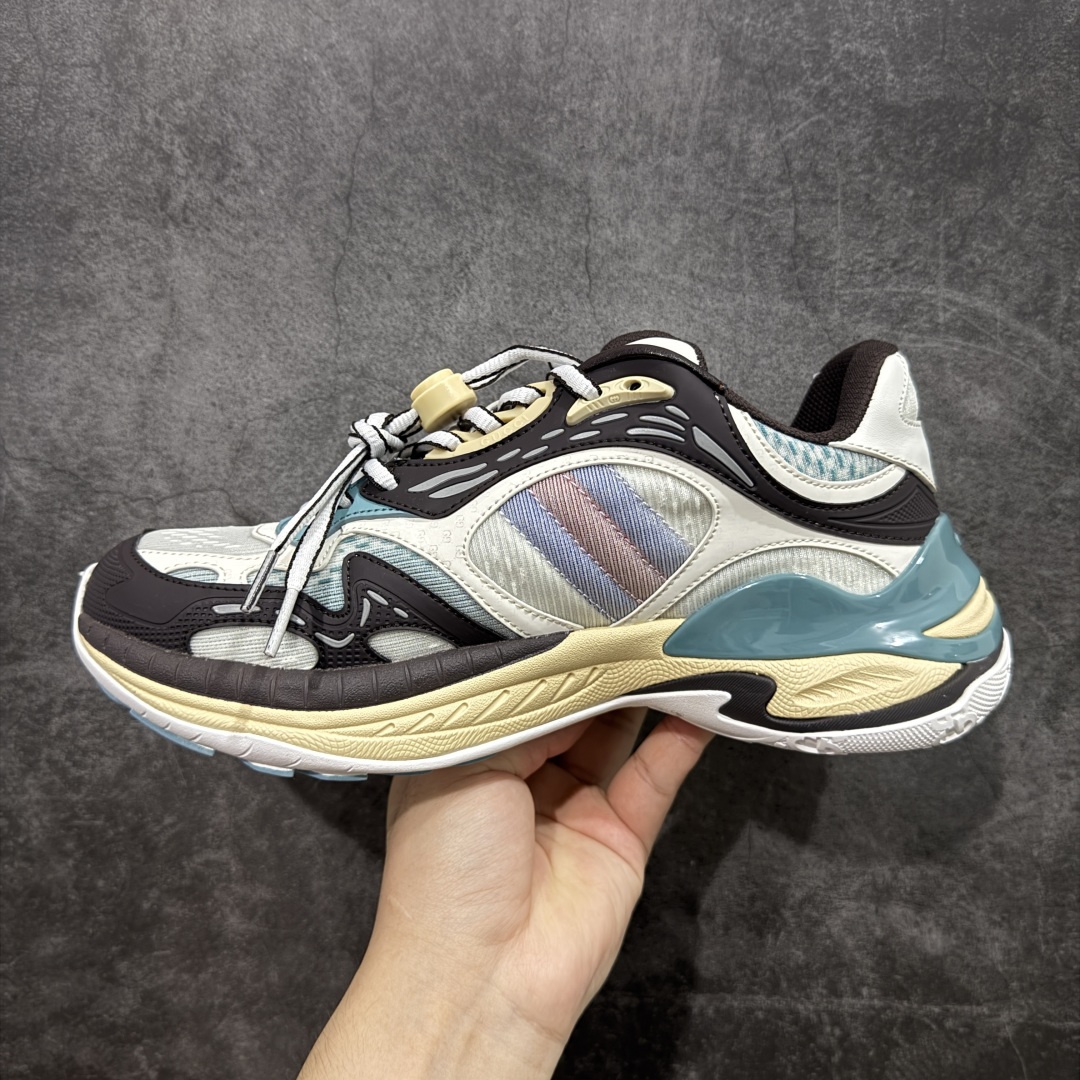 图片[2]-【广东纯原版本】GUCCI 古驰皮革圆头抽绳低帮生活休闲运动鞋 Gucci（古驰）是源于意大利的时装奢饰品牌，是全球奢侈品品牌之一。由古驰奥•古驰在1921年于意大利佛罗伦萨创办。古驰的严品包括时装、皮具、皮鞋、手表、领带、丝巾、香水、家居用品及宠物用品等，借由其独特的创意和革新，以及精湛的意大利工艺闻名于世。GUCCl品牌时装一向以高档、豪华、性感而闻名于世，以“身份与财富之象征”品牌形象成为富有上流社会的消费宠儿。古驰—-永恒而经典并深受明星们的青睐，品牌灵感源自演员，公主和名媛等杰出女性。 尺码：36 37 38 39 40 41 42 43 44 45-选品中心