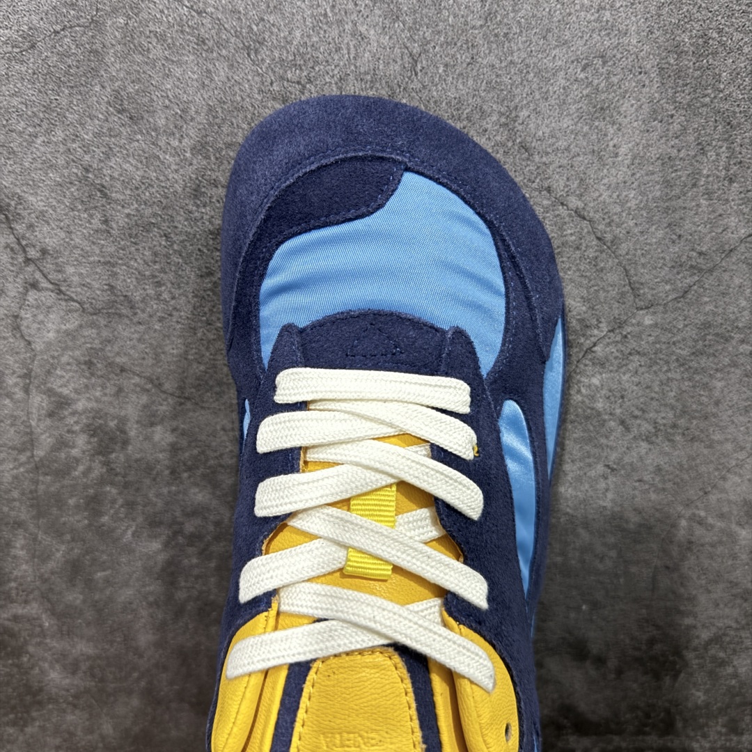 图片[5]-【莞产礼盒版】BOTTEGA VENETA Orbit Runner BV葆蝶家时尚休闲王一博同款老爹鞋运动鞋 原版开发 一比一打造 高端礼盒装 相似度百分之99以上 市场一梯队级别品质 区别市场任何标文顶级品质版本 采用轻质科技网布面料 搭配几何图案设计橡胶外底 王炸系列 高版本 认准套包工艺 实际增高很多哦 还是一样显腿细非常nice 耐玩耐造 对标对版 套包鞋工艺 认准高版本 大底选用拼色TPU大底 配置原版包装 尺码：35 36 37 38 39 40 41 42 43 44 45-选品中心