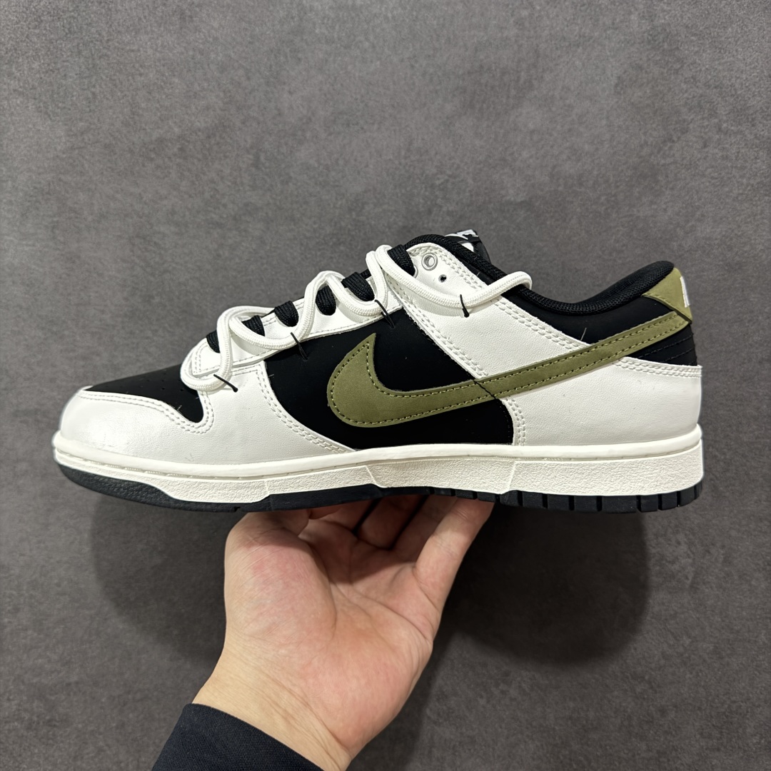 图片[2]-【YC纯原】Nike Dunk Low 寻迹使者 黑白 当定制画笔蘸取反转勇气，白为画布，黑作序章，鞋侧橄榄绿Swoosh刺破常规轨迹。鞋侧破裂风「MIRACLE」是打破常规的宣言，后跟橙标如黑夜升起的信号灯，点燃探索的野心。踏遍千篇一律，无主之地，皆为疆域。 货号： WG0414-024 尺码： 40 40.5 41 42 42.5 43 44 44.5 45 46-选品中心