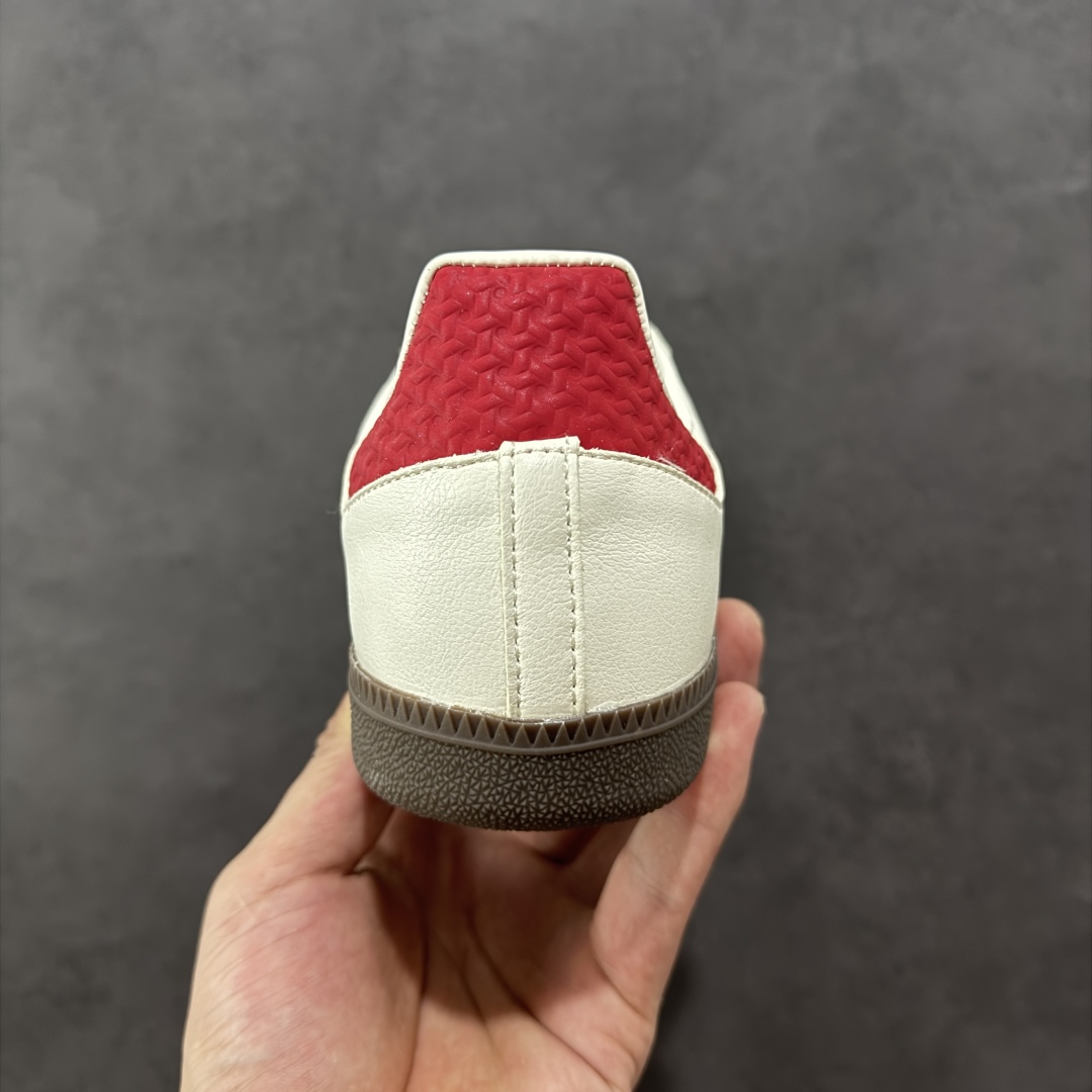 图片[4]-【定制版】adidas originals Samba OG x MLB 桑巴舞系列复古经典轻便板鞋 此款以简约大方的造型设计 给人以随性休闲的时尚格调 穿着舒适轻便，运动灵活自如 满足日常个性穿搭 货号：GJ75812 尺码：36 36.5 37 38 38.5 39 40 40.5 41 42 42.5 43 44 44.5 45-选品中心