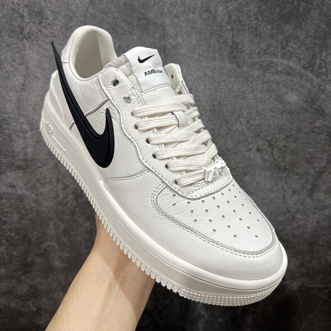 图片[3]-【OWF外贸版】Ambush x AF1 Air Force 1 Low 空军一号低帮运动板鞋 联名大钩白色 DV3464-002 独家正确版 完美出品 高端外贸 零售客户首选 AMBUSH X AF1 Low 联名款 第一色已入库 后续配色陆续出 顶流 原鞋开版 耗时3个月匠心打造 原厂进口纳帕皮料 人工甩皮 全新正确RB原大底 上手上脚复刻正品质感 尺码： 36-47.5-选品中心