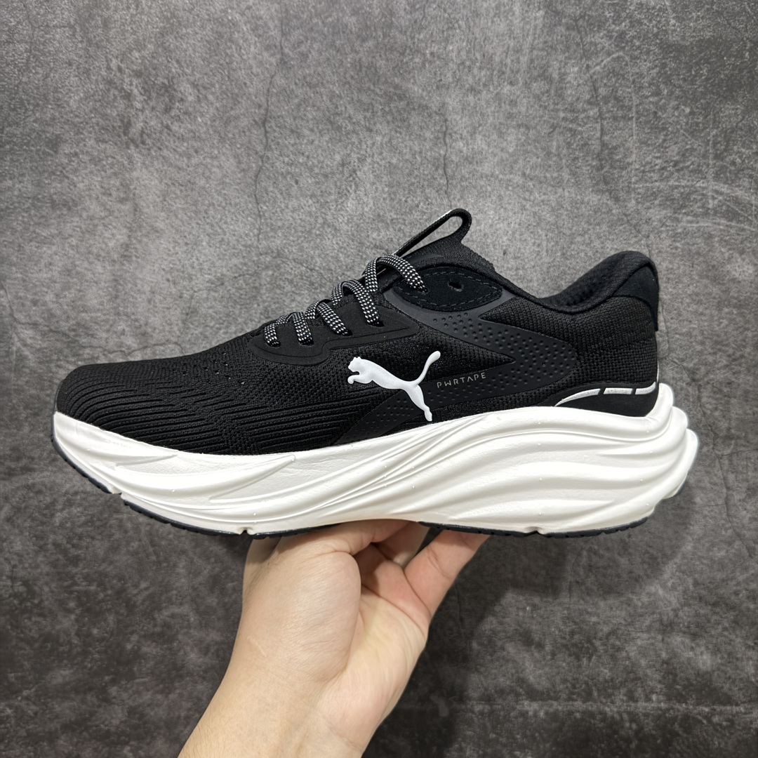 
【纯原版】彪马彪破3 PUMA MAGNIFY NITRO 3代 
PUMA跑鞋为跑步蓄
能，功能性和