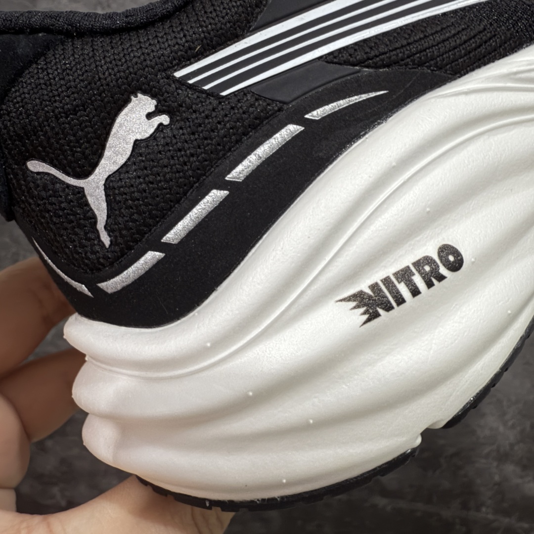 
【纯原版】彪马彪破3 PUMA MAGNIFY NITRO 3代 
PUMA跑鞋为跑步蓄
能，功能性和