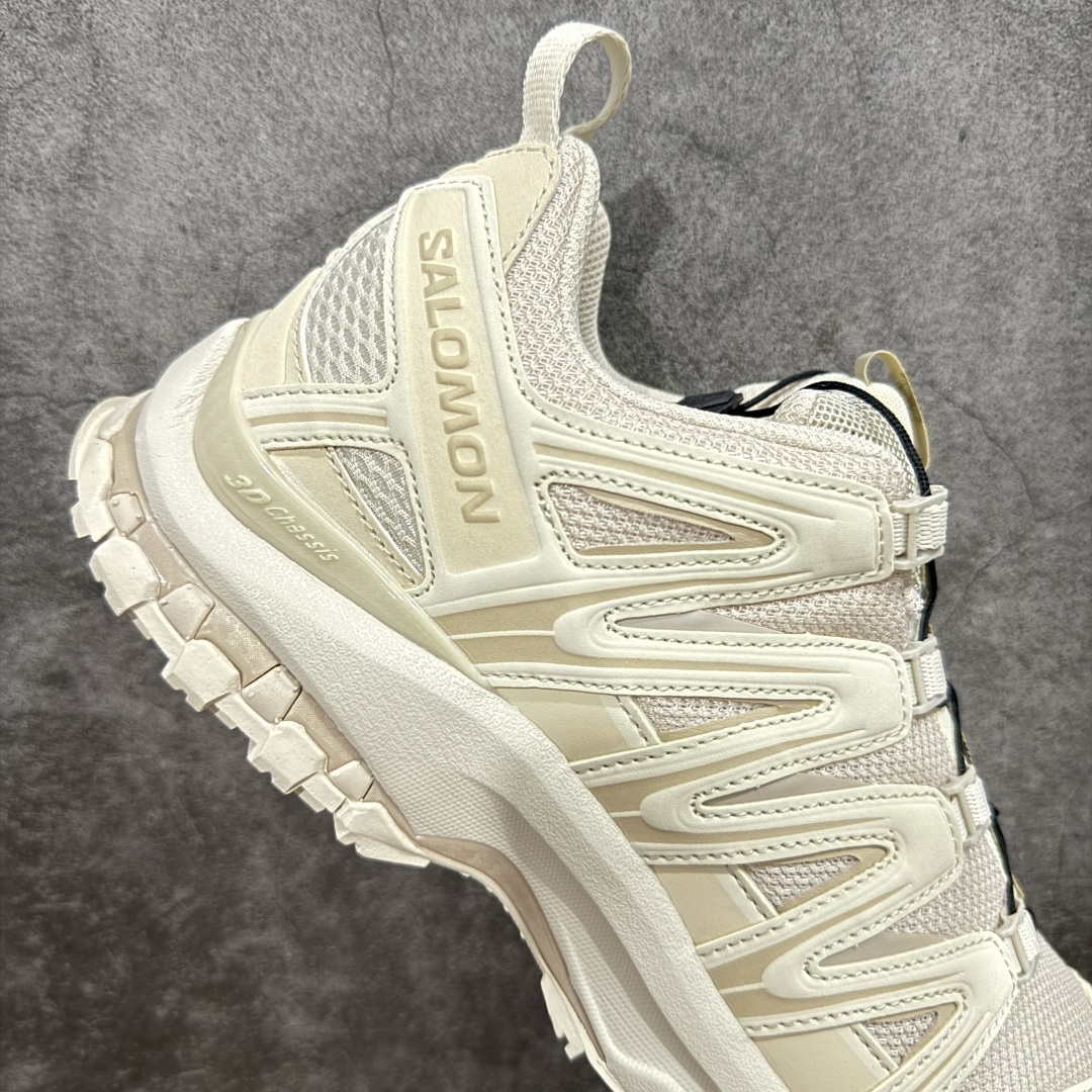 图片[7]-【666版本】SALOMON 萨洛蒙 XA PRO 3D 户外运动 网布减震防滑透气 低帮跑步鞋 男女同款 白色 477396 全新品质 巅峰之作 所有配色均购物原版拆解1：1开发 原材料打造 非市场公版便宜货 私模大底 清洁度比市场所有版本都高 全套原纸板楦头开发 原厂网布配套 确保原汁原味 完美呈现版型 原档数据独家私模五层组合大底 男女鞋同步官方开发至46 原装Ortholite轻量化鞋垫 中底布带钢印编号 原厂TPU锁扣 进口港宝加持 后跟自然饱满 还原公司包裹性 鞋面采用SENSIFT贴合技术 全方位贴合包裹脚型 鞋跟部鞋底牵引设计 提供强大的抓地性能 更适应野外崎岖不平的道路 其3D ADVANCED CHASSIS底盘 材料轻量大化 钉齿设计更具稳定性 防护性 鞋底易磨损区运用CONTAGRIP高耐磨材料 应对城市硬质路面长距离跑考验 尺码：36 36.5 37.5 38 38.5 39 40 40.5 41 42 42.5 43 44 45 46-选品中心