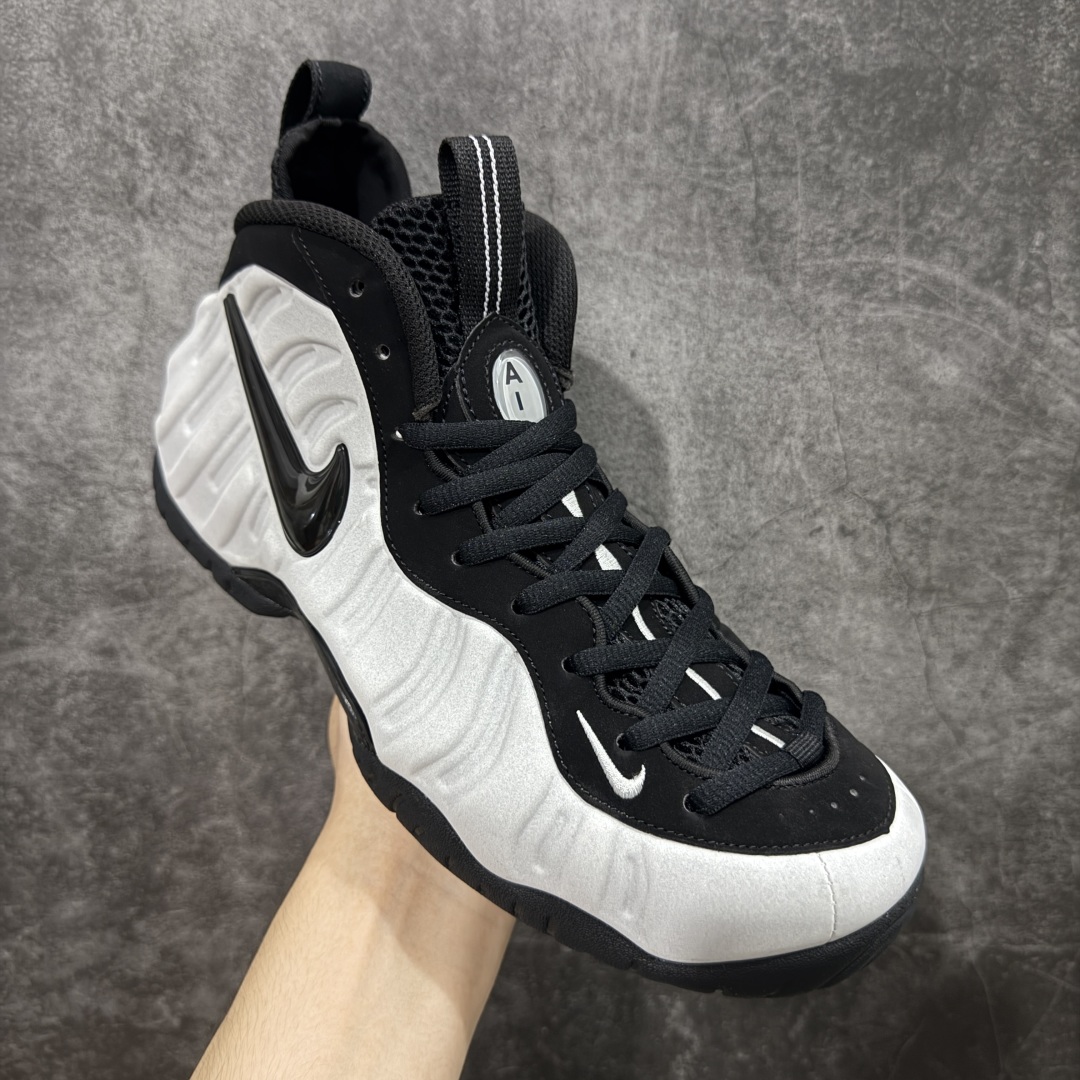 图片[3]-【莞产纯原】Nike Air Foamposite One “Triple White” 市售最强品质 莞产顶级品质 灰狼喷 HF0794-001 内置Zoom气垫 鞋型发泡360度无死角 中底完美注胶 原厂碳纤维加持 尺码：40 40.5 41 42 42.5 43 44 44.5 45 46 47.5-选品中心