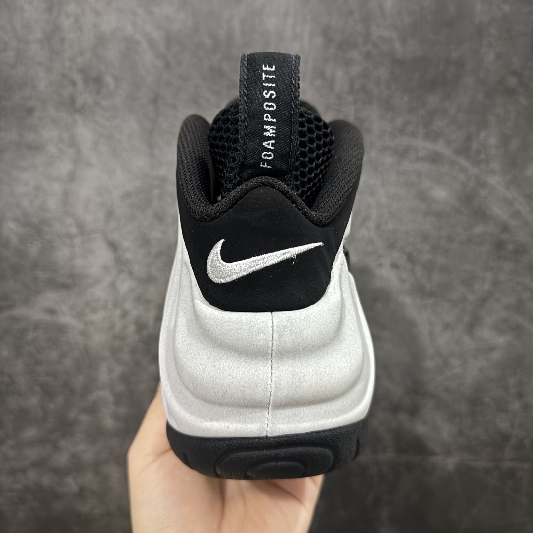 图片[4]-【莞产纯原】Nike Air Foamposite One “Triple White” 市售最强品质 莞产顶级品质 灰狼喷 HF0794-001 内置Zoom气垫 鞋型发泡360度无死角 中底完美注胶 原厂碳纤维加持 尺码：40 40.5 41 42 42.5 43 44 44.5 45 46 47.5-选品中心