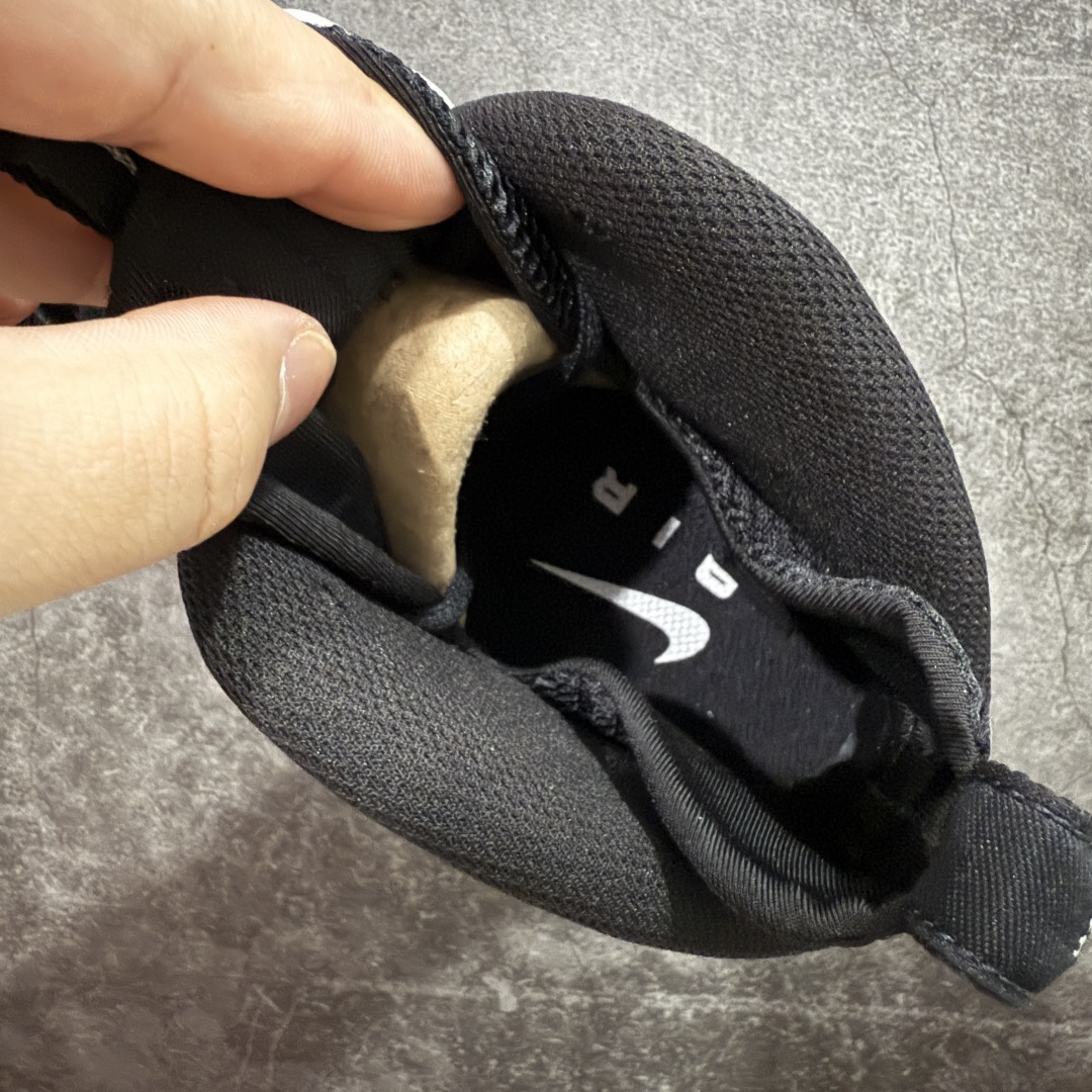 图片[6]-【莞产纯原】Nike Air Foamposite One “Triple White” 市售最强品质 莞产顶级品质 灰狼喷 HF0794-001 内置Zoom气垫 鞋型发泡360度无死角 中底完美注胶 原厂碳纤维加持 尺码：40 40.5 41 42 42.5 43 44 44.5 45 46 47.5-选品中心