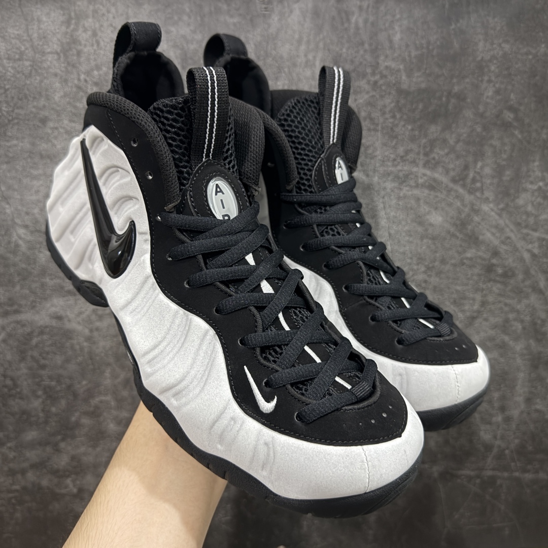 【莞产纯原】Nike Air Foamposite One “Triple White” 市售最强品质 莞产顶级品质 灰狼喷 HF0794-001 内置Zoom气垫 鞋型发泡360度无死角 中底完美注胶 原厂碳纤维加持 尺码：40 40.5 41 42 42.5 43 44 44.5 45 46 47.5-选品中心