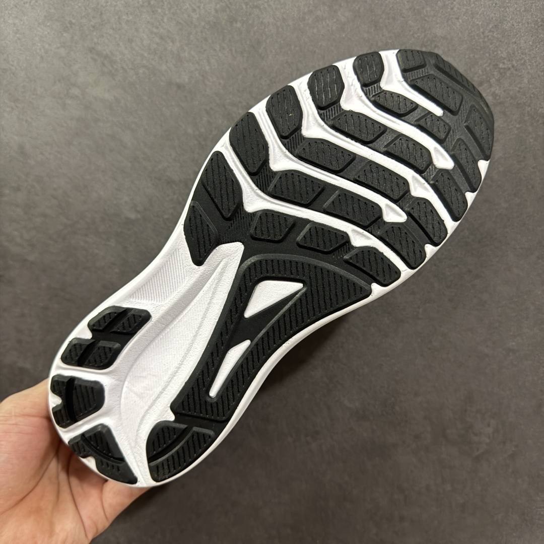 图片[9]-【公司级】AD Supernova Rise 阿迪全新休闲轻跑鞋 款鞋采用了Dreamstrike+ 中底 将缓冲材质与柔软的织物相结合 以最大限度地减少刺激性摩擦和慢跑后水泡的可能性 在美学方面 Supernova Rise 从自然和生物中汲取灵感 如深色底色和半绿色细节 货号：D68965 尺码：40-45-选品中心