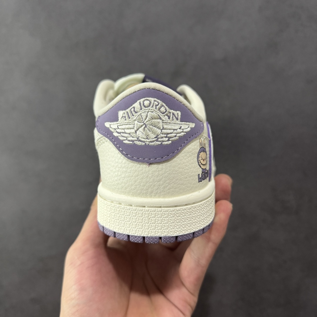 图片[4]-【定制版】Air Jordan 1 Low 定制配色 乔1 AJ1经典倒钩低帮休闲百搭板鞋 XB1979-010  公司级版本 定制鞋盒 大厂流水作业生产 超高清洁度 皮料切割干净无任何毛边 细节完美   尺码：36 36.5 37.5 38 38.5 39 40 40.5 41 42 42.5 43 44 44.5 45-选品中心