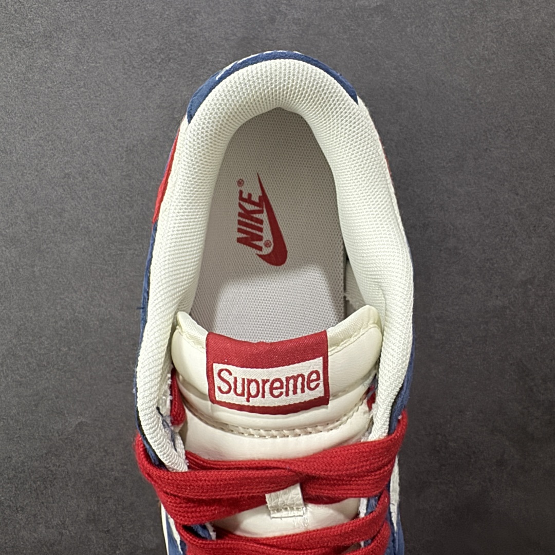 图片[7]-【定制版】海外爆款限量发售！高端定制Nike SB Dunk Low “Supreme联名—帆布白蓝红钩”高端定制 低帮休闲板鞋 定制鞋盒 大厂纯原品质出货 超高清洁度 皮料切割干净无任何毛边 细节完美 货号：XD1588-220 尺码：36 36.5 37.5 38 38.5 39 40 40.5 41 42 42.5 43 44 44.5 45-选品中心