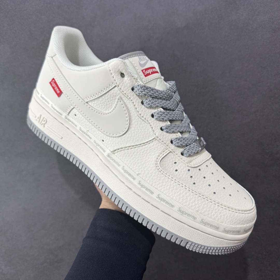 图片[3]-【定制版】Nike Air Force 1\’07 Low Supreme联名 米灰弹幕 空军一号低帮休闲板鞋 XX3168-205  #原楦头原纸板 原装鞋盒 定制五金配件 内置全掌气垫 原厂鞋底   尺码：36 36.5 37.5 38 38.5 39 40 40.5 41 42 42.5 43 44 44.5 45-选品中心
