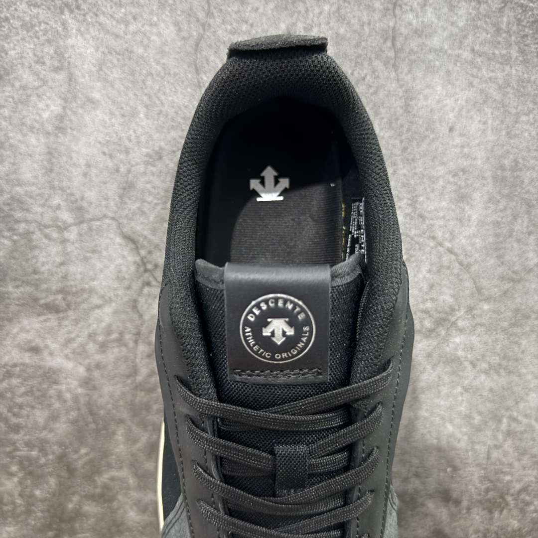 
【纯原版】迪桑特DESCENTE Chron TRAINER 黑色

市面最优品质 区别市场版本
DE