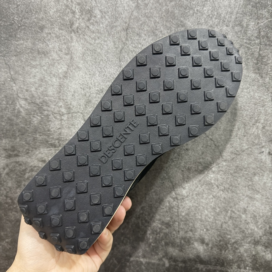 
【纯原版】迪桑特DESCENTE Chron TRAINER 黑色

市面最优品质 区别市场版本
DE