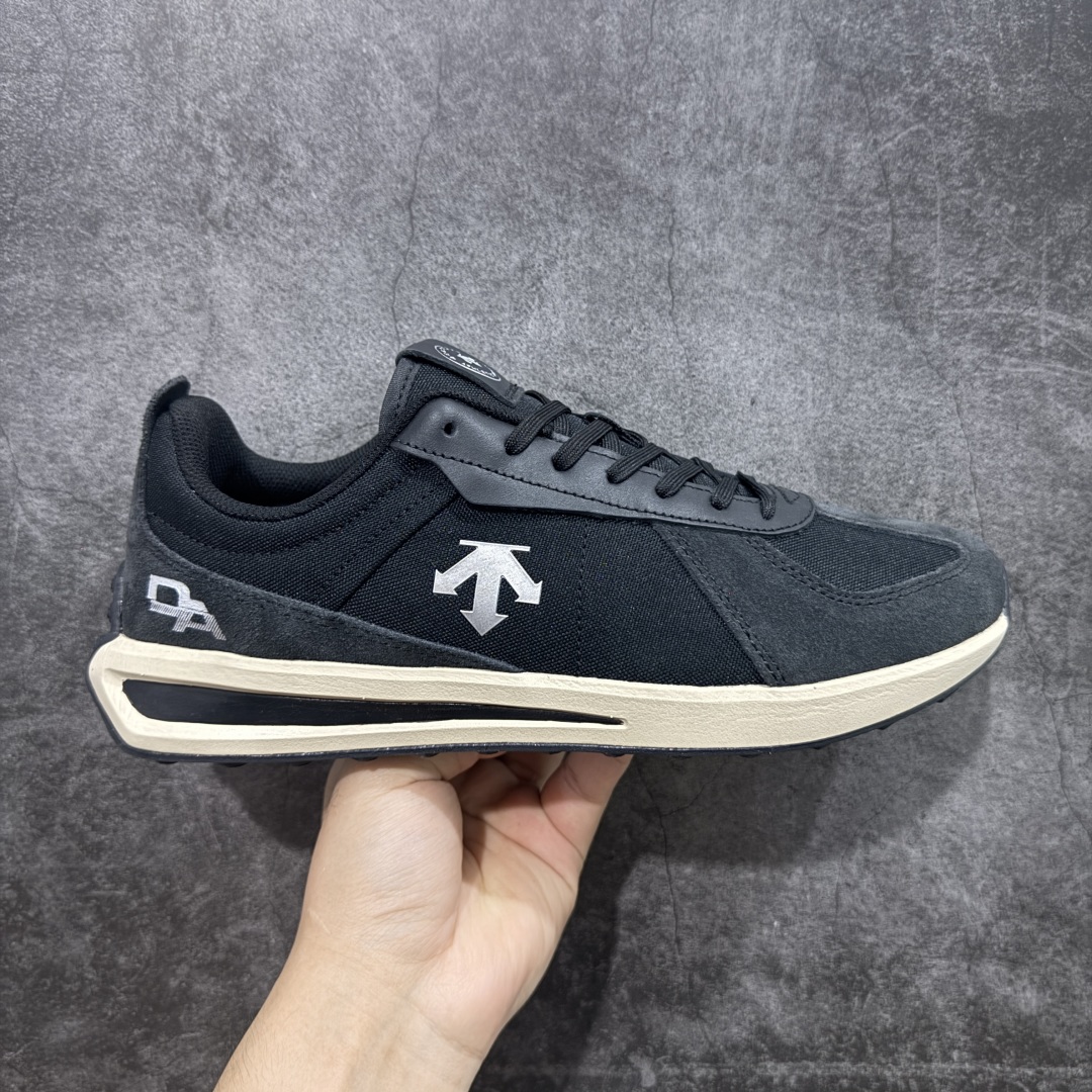 
【纯原版】迪桑特DESCENTE Chron TRAINER 黑色

市面最优品质 区别市场版本
DE