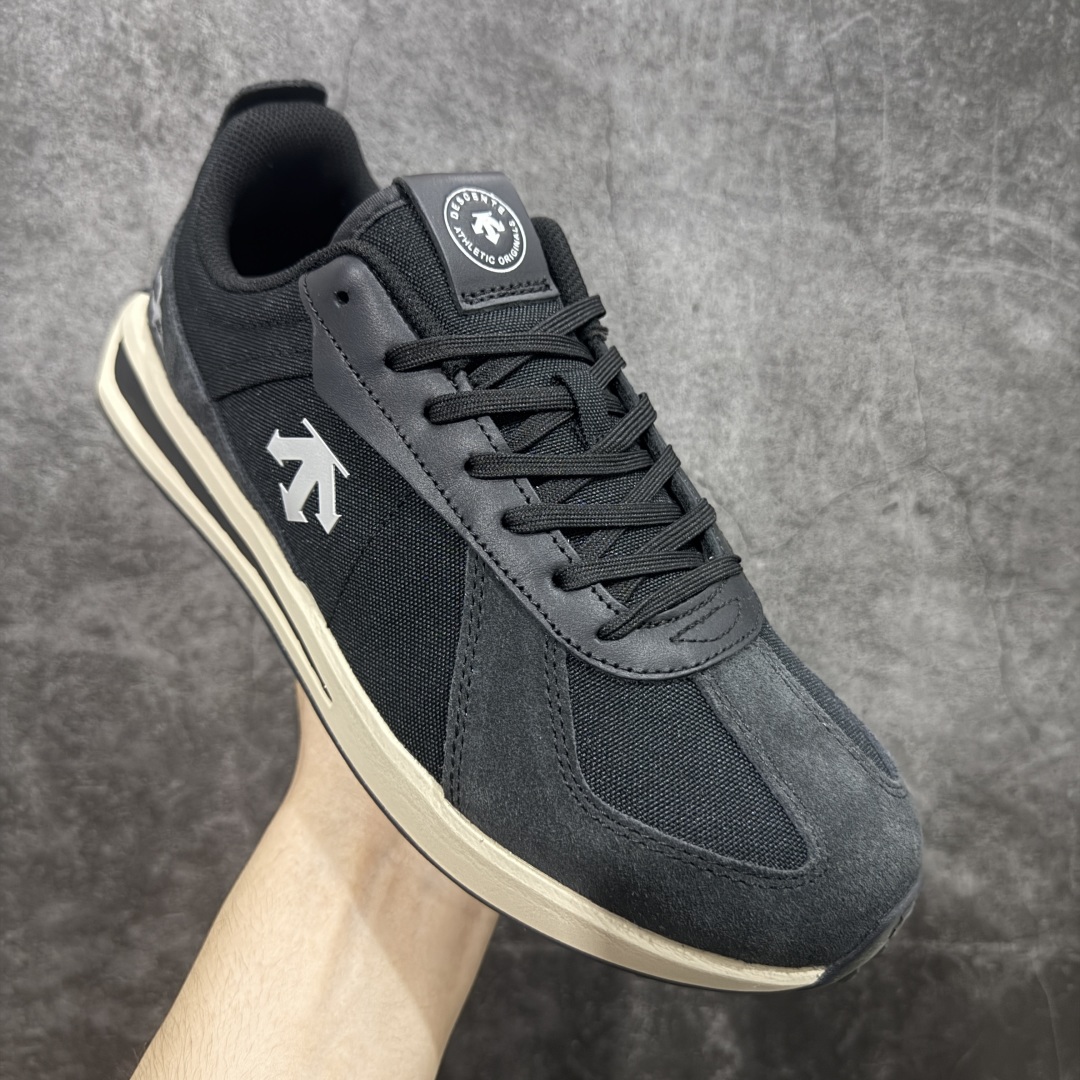 
【纯原版】迪桑特DESCENTE Chron TRAINER 黑色

市面最优品质 区别市场版本
DE