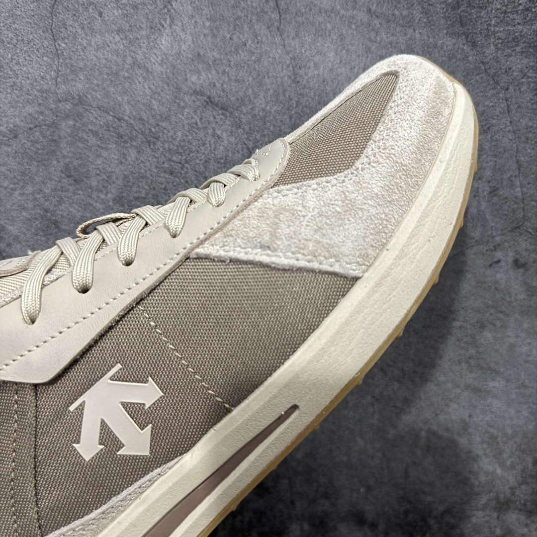
【纯原版】迪桑特DESCENTE Chron TRAINER 白灰

市面最优品质 区别市场版本
DE