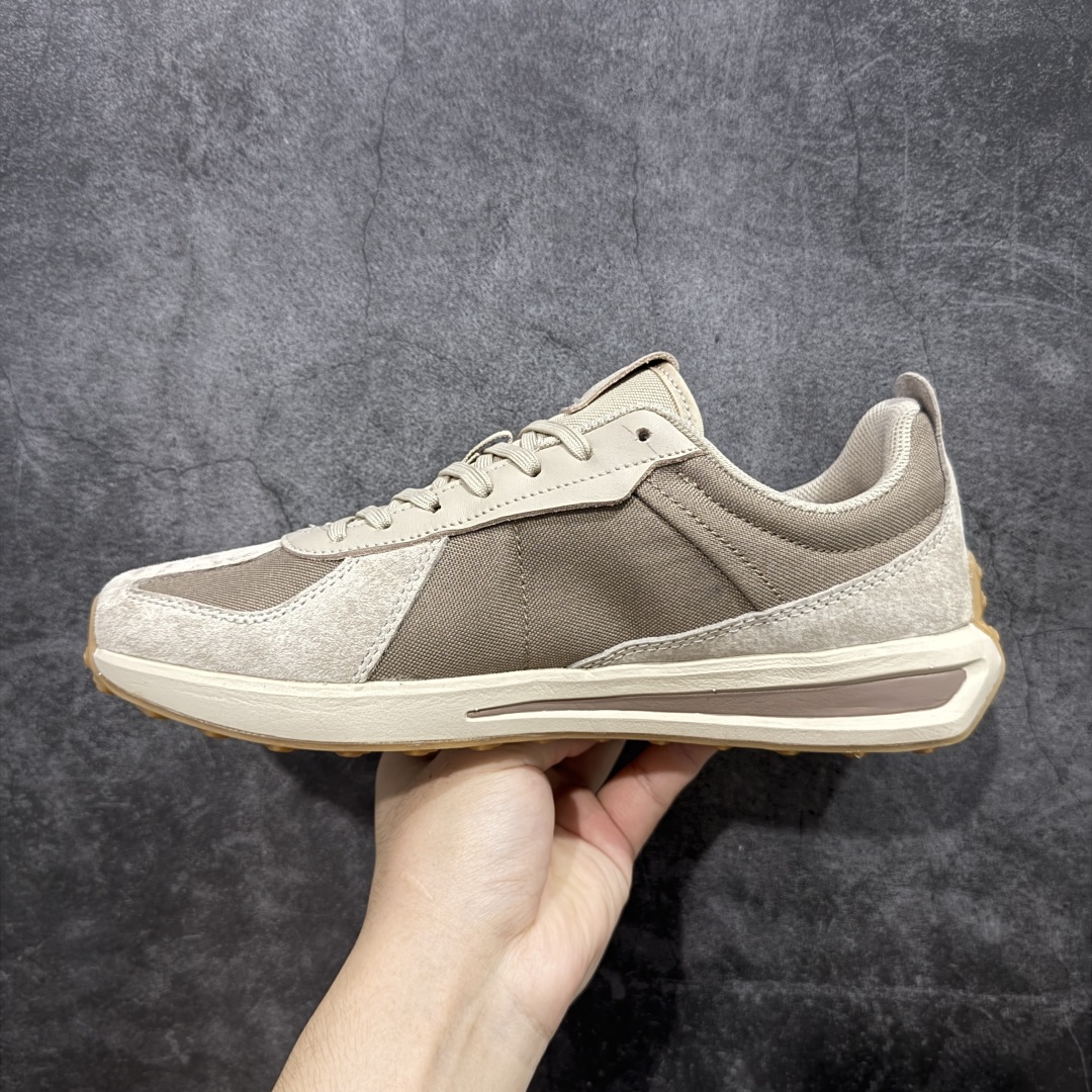 
【纯原版】迪桑特DESCENTE Chron TRAINER 白灰

市面最优品质 区别市场版本
DE
