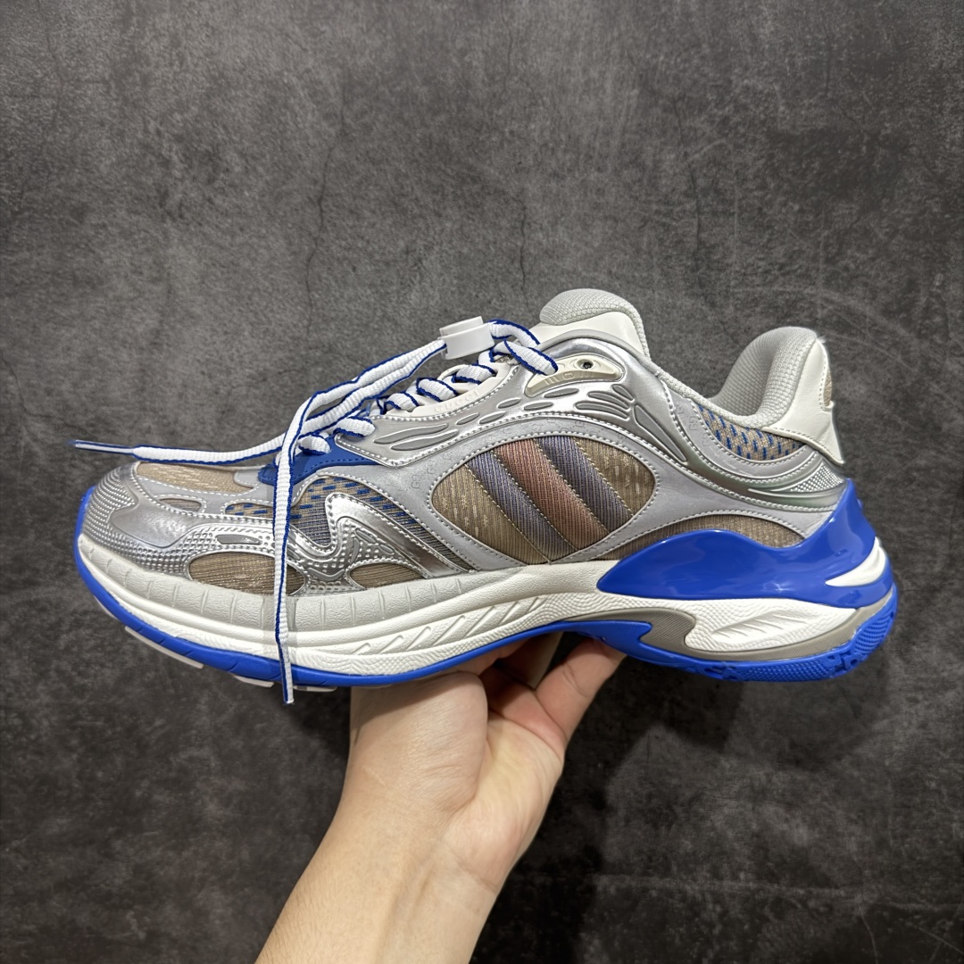 图片[2]-【广东纯原版本】GUCCI 古驰皮革圆头抽绳低帮生活休闲运动鞋 Gucci（古驰）是源于意大利的时装奢饰品牌，是全球奢侈品品牌之一。由古驰奥•古驰在1921年于意大利佛罗伦萨创办。古驰的严品包括时装、皮具、皮鞋、手表、领带、丝巾、香水、家居用品及宠物用品等，借由其独特的创意和革新，以及精湛的意大利工艺闻名于世。GUCCl品牌时装一向以高档、豪华、性感而闻名于世，以“身份与财富之象征”品牌形象成为富有上流社会的消费宠儿。古驰—-永恒而经典并深受明星们的青睐，品牌灵感源自演员，公主和名媛等杰出女性。 尺码：36 37 38 39 40 41 42 43 44 45-选品中心