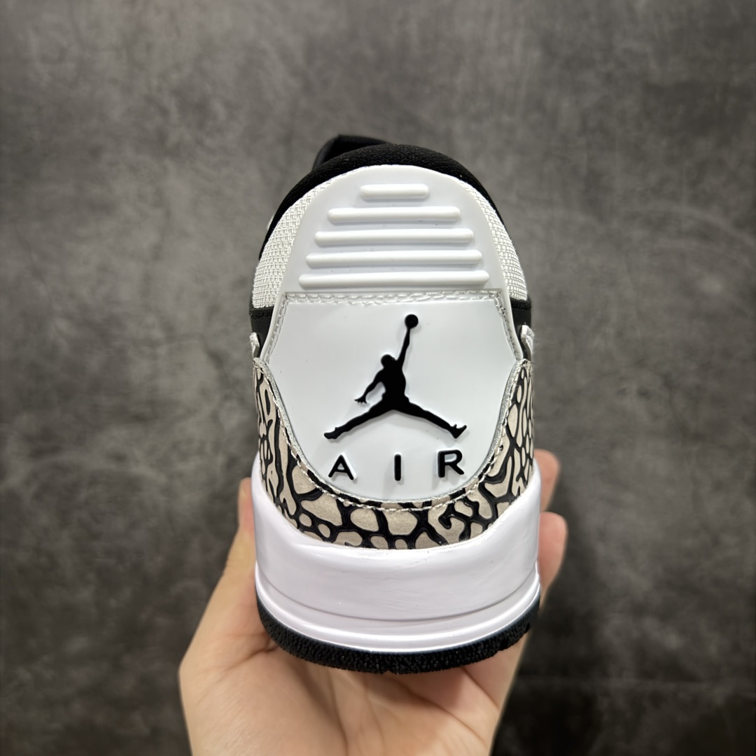 
【纯原N版】Air Jordan Legacy AJ312 Low 
低帮复古篮球鞋 白黑爆裂纹CD7