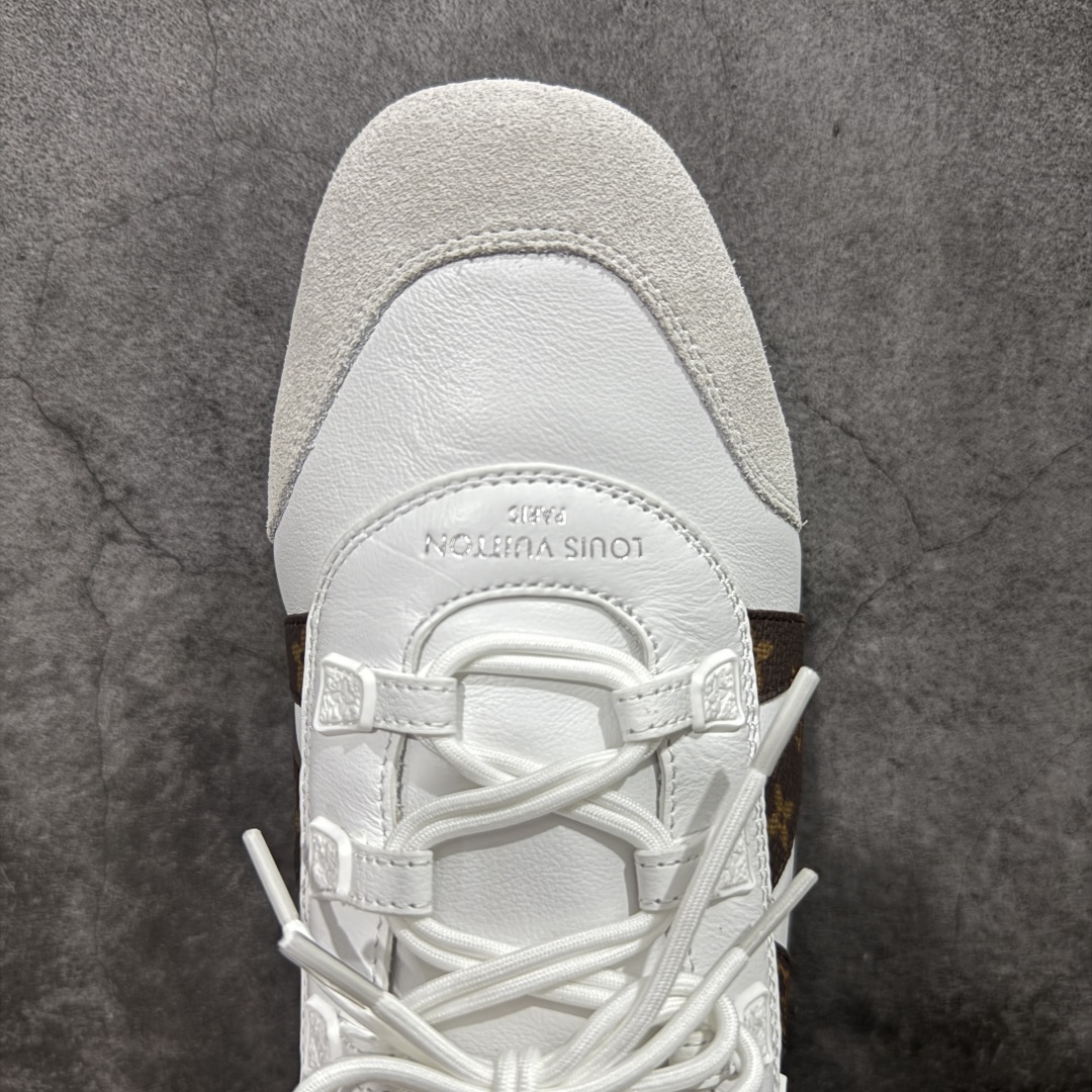 图片[5]-【专柜版/海淘代购】Louis Vuitton 春夏 Sneakerina LV 路易威登 系列运动鞋 德训鞋 平底鞋休闲鞋 海淘代购同渠道品质 高端零售 外贸充正专供 高端礼盒 市场最强级别没有之一💪🏻 原版购入开发 ZP级全套包装 完美楦型 正确卡色 质感媲美原版 细节与原版一致 请注意区分市面通货材 尺码：35 36 37 38 39 40-选品中心