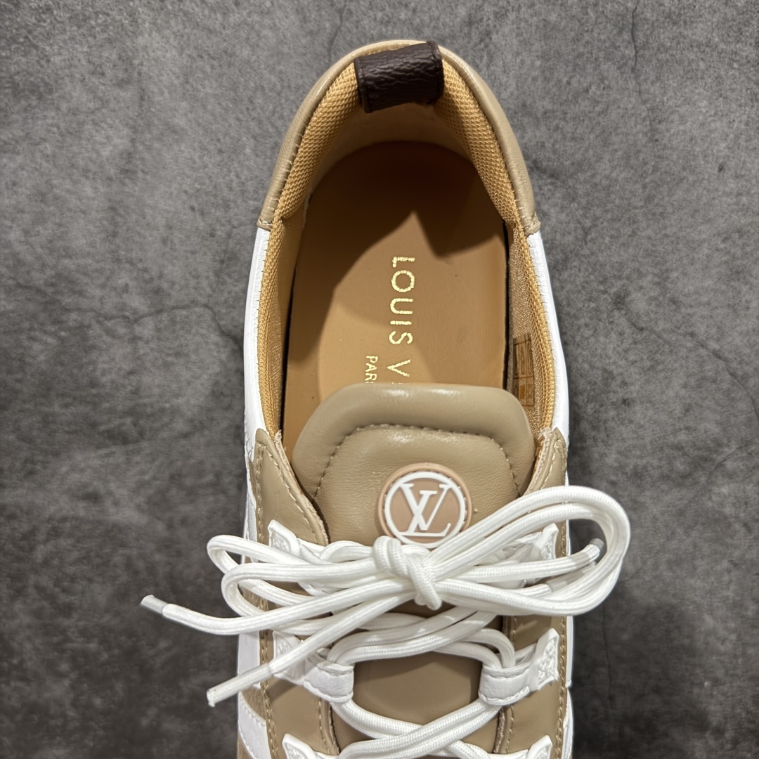 图片[8]-【专柜版/海淘代购】Louis Vuitton 春夏 Sneakerina LV 路易威登 系列运动鞋 德训鞋 平底鞋休闲鞋 海淘代购同渠道品质 高端零售 外贸充正专供 高端礼盒 市场最强级别没有之一💪🏻 原版购入开发 ZP级全套包装 完美楦型 正确卡色 质感媲美原版 细节与原版一致 请注意区分市面通货材 尺码：35 36 37 38 39 40-选品中心