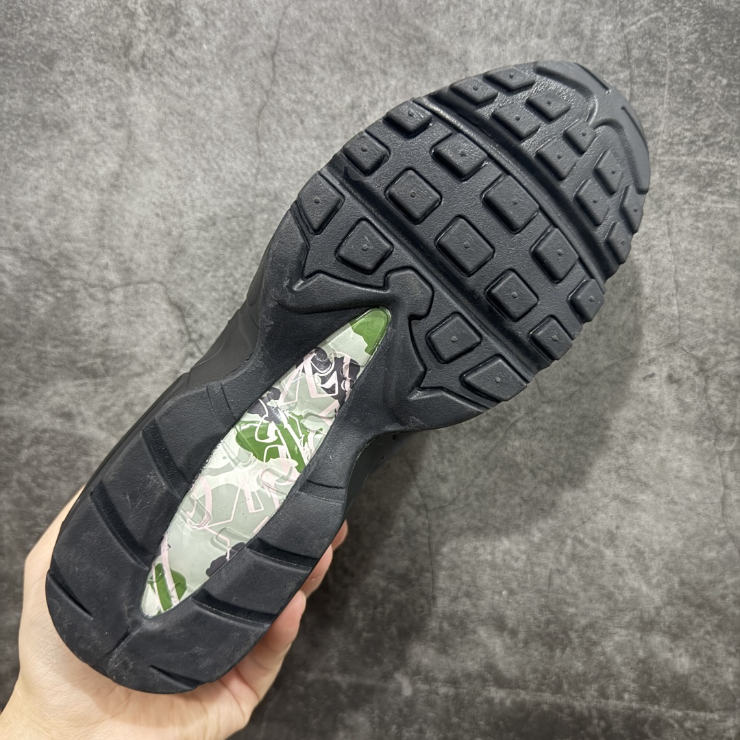 图片[9]-【EM纯原/小绿x】Corteiz x NK Air Max 95 联名复古舒适气垫运动鞋 FB2709-001 全部配色 原鞋开发生产 高度还原 一眼ZP既视感 男女鞋真标半码制 原楦原纸版数据开发 环保进口透气牛皮革材质 高弹EVA缓震中底组合开窗式Air气垫装置 外置防滑耐磨橡胶外底❗ 尺码：36 37.5 38 38.5 39 40 40.5 41 42 42.5 43 44 44.5 45 46 47.5-选品中心