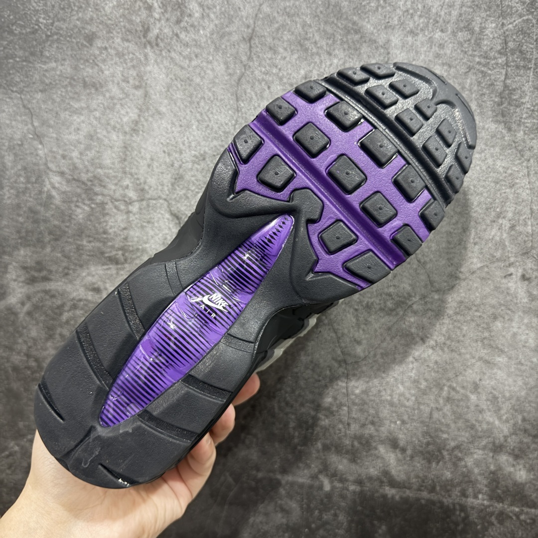 图片[9]-【EM纯原/小绿x】NK Air Max 95 联名复古舒适气垫运动鞋 DH8015-003 全部配色 原鞋开发生产 高度还原 一眼ZP既视感 男女鞋真标半码制 原楦原纸版数据开发 环保进口透气牛皮革材质 高弹EVA缓震中底组合开窗式Air气垫装置 外置防滑耐磨橡胶外底❗ 尺码：36 37.5 38 38.5 39 40 40.5 41 42 42.5 43 44 44.5 45 46 47.5-选品中心