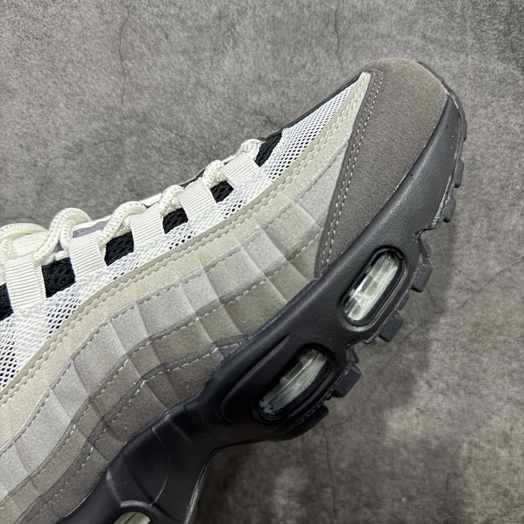 图片[6]-【EM纯原/小绿x】NK Air Max 95 OG 联名复古舒适气垫运动鞋 AT2865-003 全部配色 原鞋开发生产 高度还原 一眼ZP既视感 男女鞋真标半码制 原楦原纸版数据开发 环保进口透气牛皮革材质 高弹EVA缓震中底组合开窗式Air气垫装置 外置防滑耐磨橡胶外底❗ 尺码：36 37.5 38 38.5 39 40 40.5 41 42 42.5 43 44 44.5 45 46 47.5-选品中心