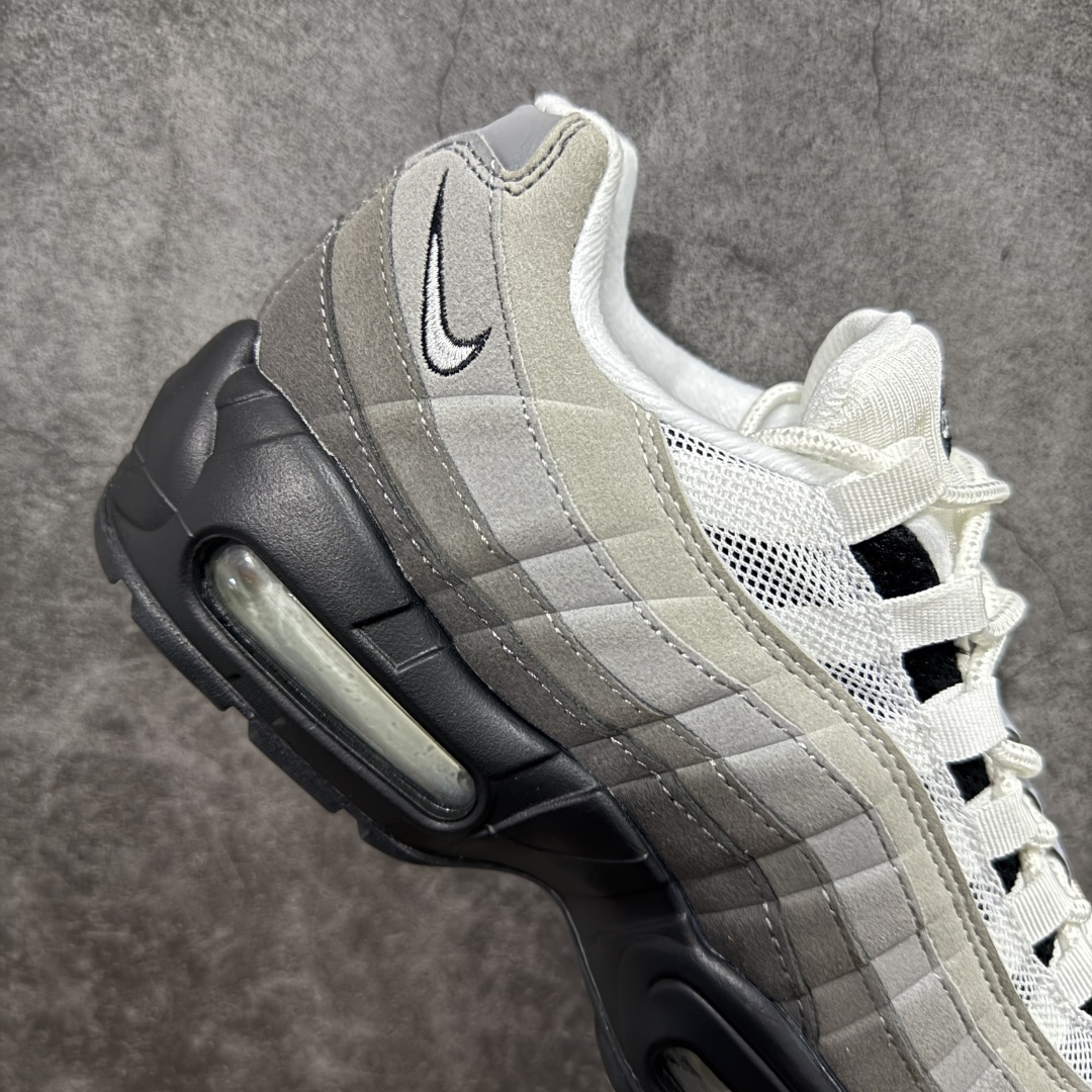 图片[7]-【EM纯原/小绿x】NK Air Max 95 OG 联名复古舒适气垫运动鞋 AT2865-003 全部配色 原鞋开发生产 高度还原 一眼ZP既视感 男女鞋真标半码制 原楦原纸版数据开发 环保进口透气牛皮革材质 高弹EVA缓震中底组合开窗式Air气垫装置 外置防滑耐磨橡胶外底❗ 尺码：36 37.5 38 38.5 39 40 40.5 41 42 42.5 43 44 44.5 45 46 47.5-选品中心