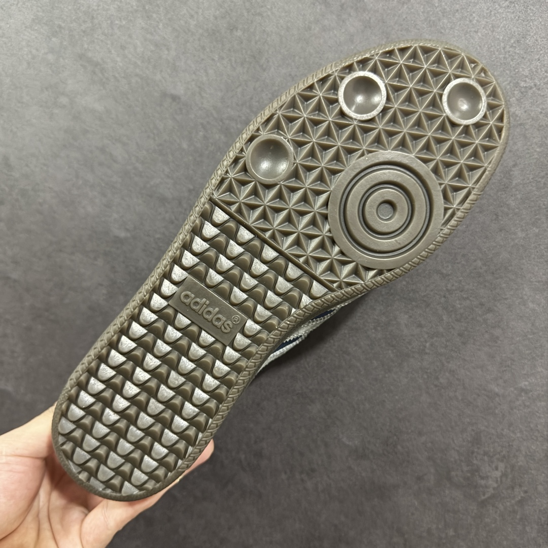 图片[9]-【定制版】Dior x Ad Samba Og 定制配色 迪奥联名 阿迪桑巴系列徳训风低帮百搭休闲板鞋 DX0007 定制鞋盒 大厂流水作业生产 超高清洁度 皮料切割干净无任何毛边 细节完美   尺码：36 36.5 37.5 38 38.5 39 40 40.5 41 42 42.5 43 44 44.5 45-选品中心