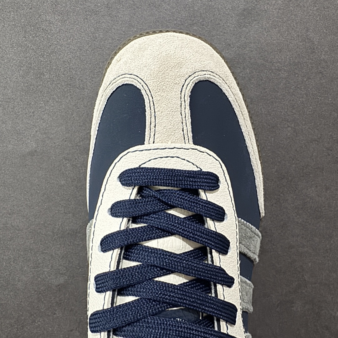 图片[8]-【定制版】Dior x Ad Samba Og 定制配色 迪奥联名 阿迪桑巴系列徳训风低帮百搭休闲板鞋 DX0007 定制鞋盒 大厂流水作业生产 超高清洁度 皮料切割干净无任何毛边 细节完美   尺码：36 36.5 37.5 38 38.5 39 40 40.5 41 42 42.5 43 44 44.5 45-选品中心