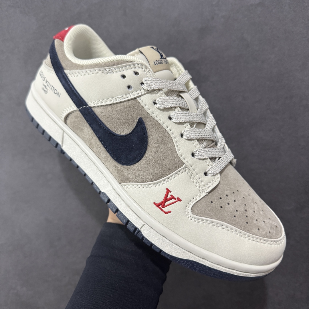 图片[3]-【定制福利】Nk SB Dunk Low 定制配色 Dunk系列复古低帮休闲百搭板鞋 GJ6358-902 公司级版本 定制鞋盒 大厂流水作业生产 超高清洁度 皮料切割干净无任何毛边 细节完美   尺码：36 36.5 37.5 38 38.5 39 40 40.5 41 42 42.5 43 44 44.5 45-选品中心