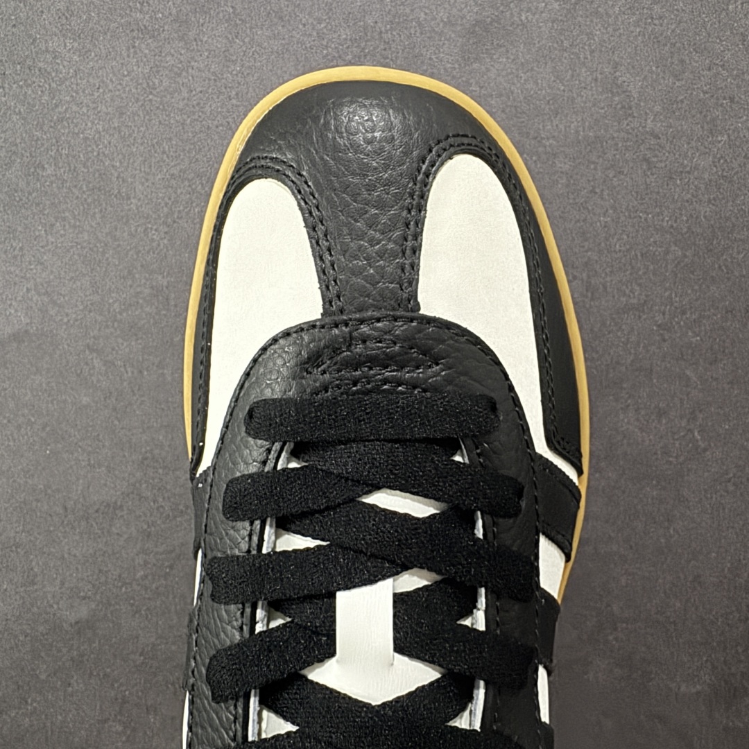 图片[8]-【定制版】Adidas 德训鞋 闪电联名 高端定制 大厂纯原品质出货 超高清洁度 细节完美 舒适百搭 低帮休闲板鞋 男女同款 货号：SC9207-722 尺码：36 36.5 37.5 38 38.5 39 40 40.5 41 42 42.5 43 44 44.5 45-选品中心