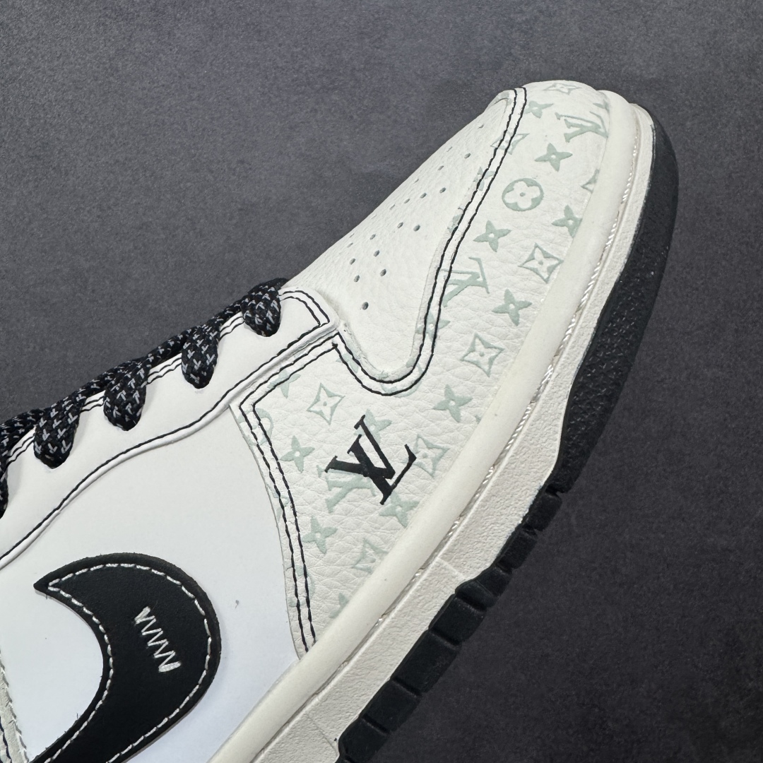 图片[5]-【定制版】Nike SB Dunk Low LV夜光黑底红尾 周年高端定制 低帮休闲板鞋 YX5066-362 #定制鞋盒 大厂纯原品质出货 超高清洁度 皮料切割干净无任何毛边 细节完美 尺码：36 36.5 37.5 38 38.5 39 40 40.5 41 42 42.5 43 44 44.5 45-选品中心