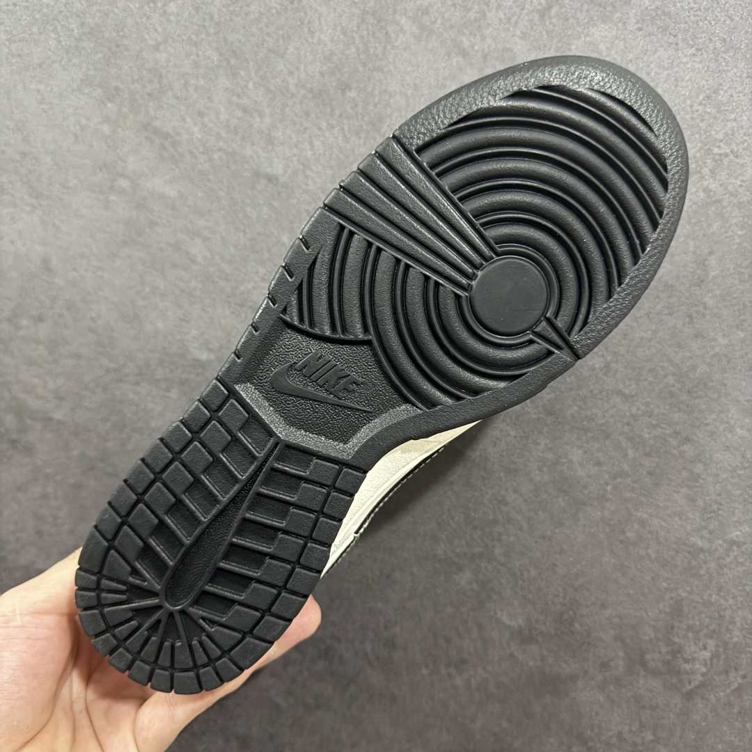 图片[9]-【定制版】Nike SB Dunk Low LV夜光黑底红尾 周年高端定制 低帮休闲板鞋 YX5066-362 #定制鞋盒 大厂纯原品质出货 超高清洁度 皮料切割干净无任何毛边 细节完美 尺码：36 36.5 37.5 38 38.5 39 40 40.5 41 42 42.5 43 44 44.5 45-选品中心